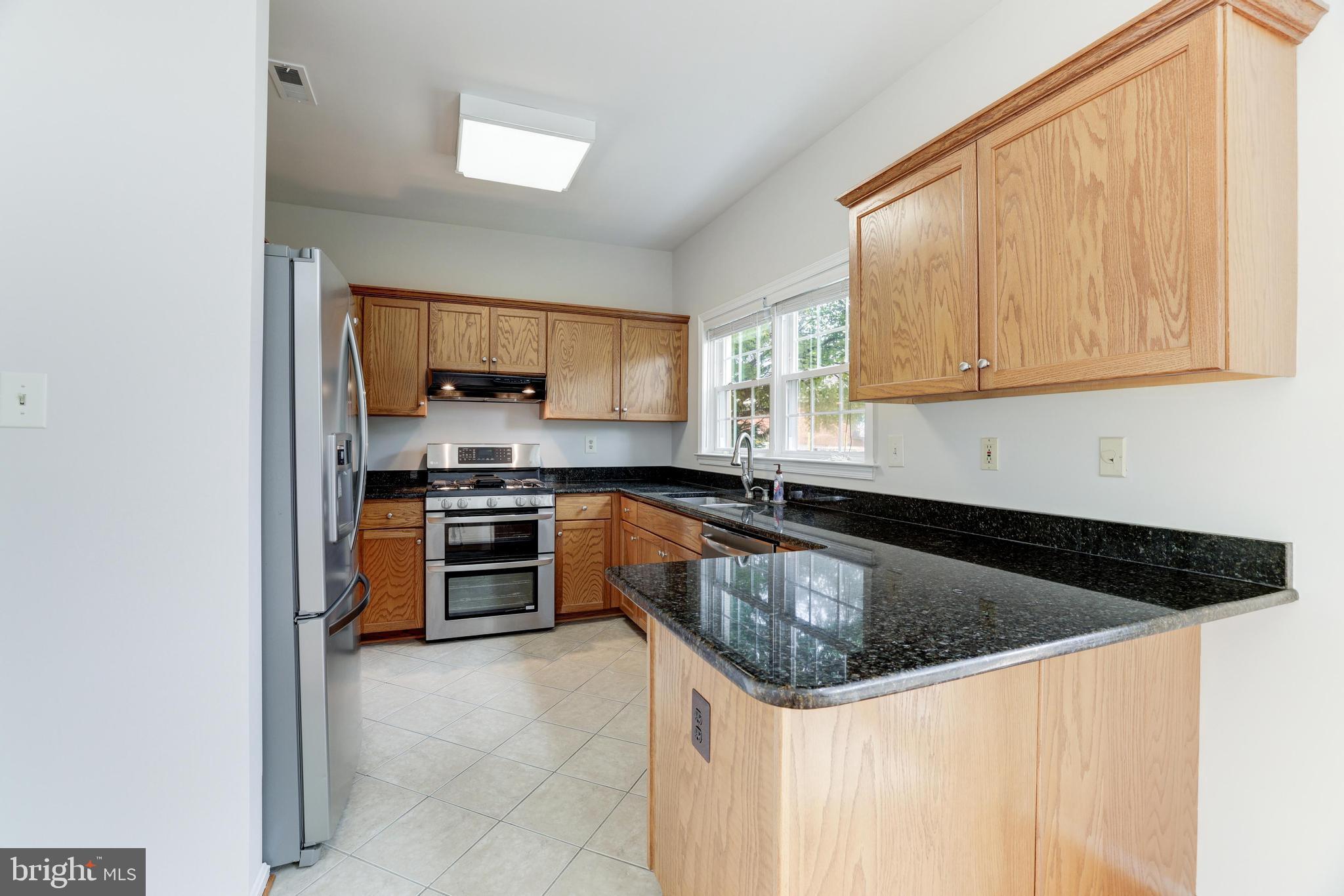 5552 Village Center Dr