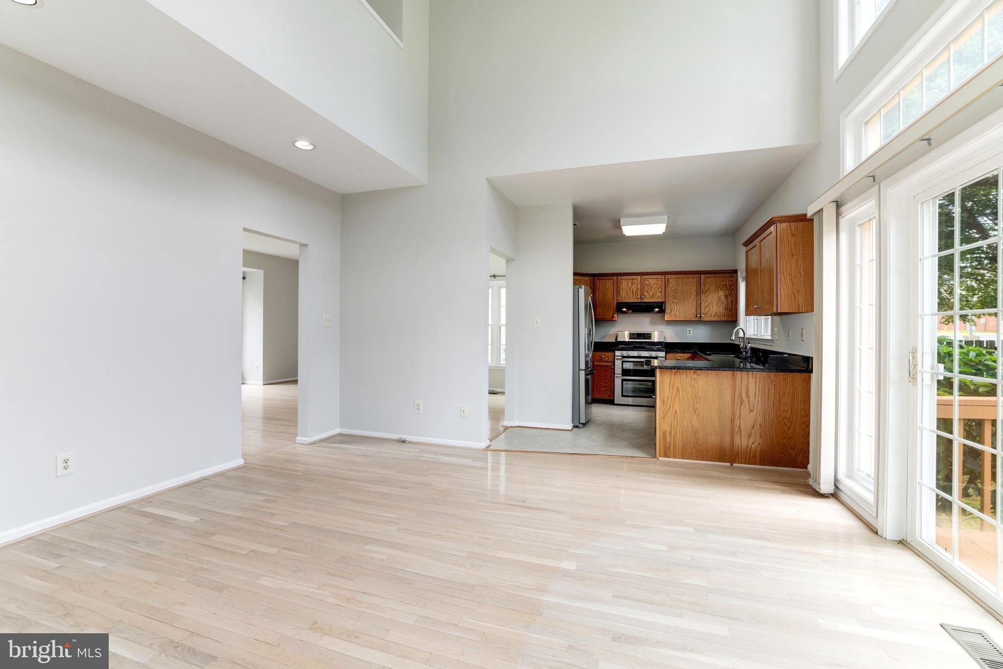 5552 Village Center Dr