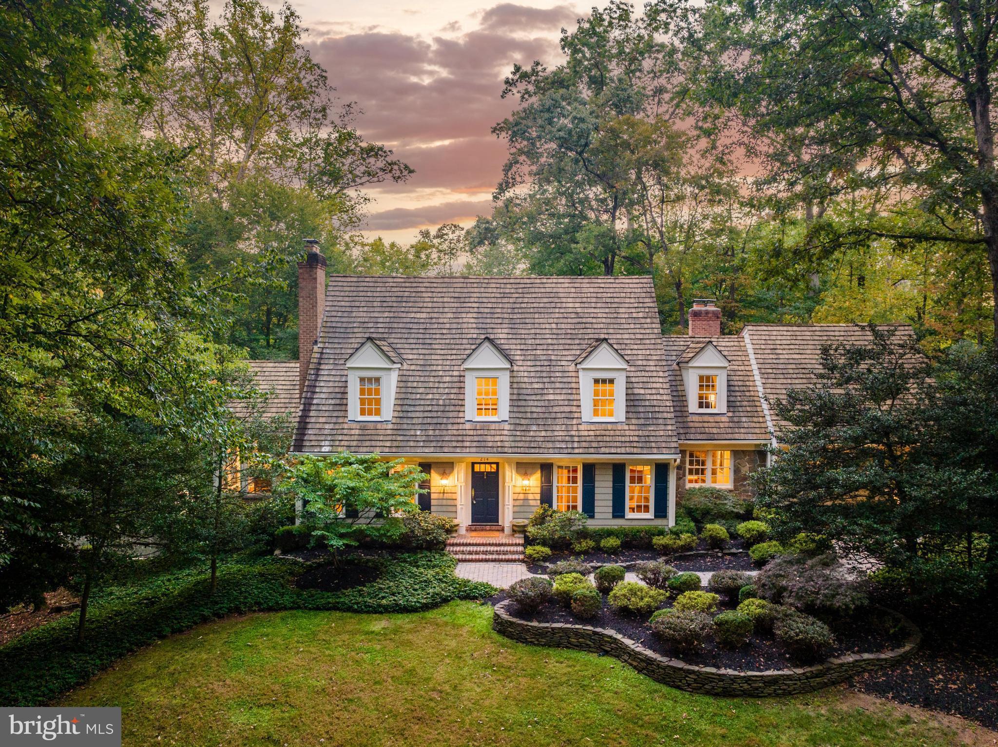 214 Falcon Ridge Rd
