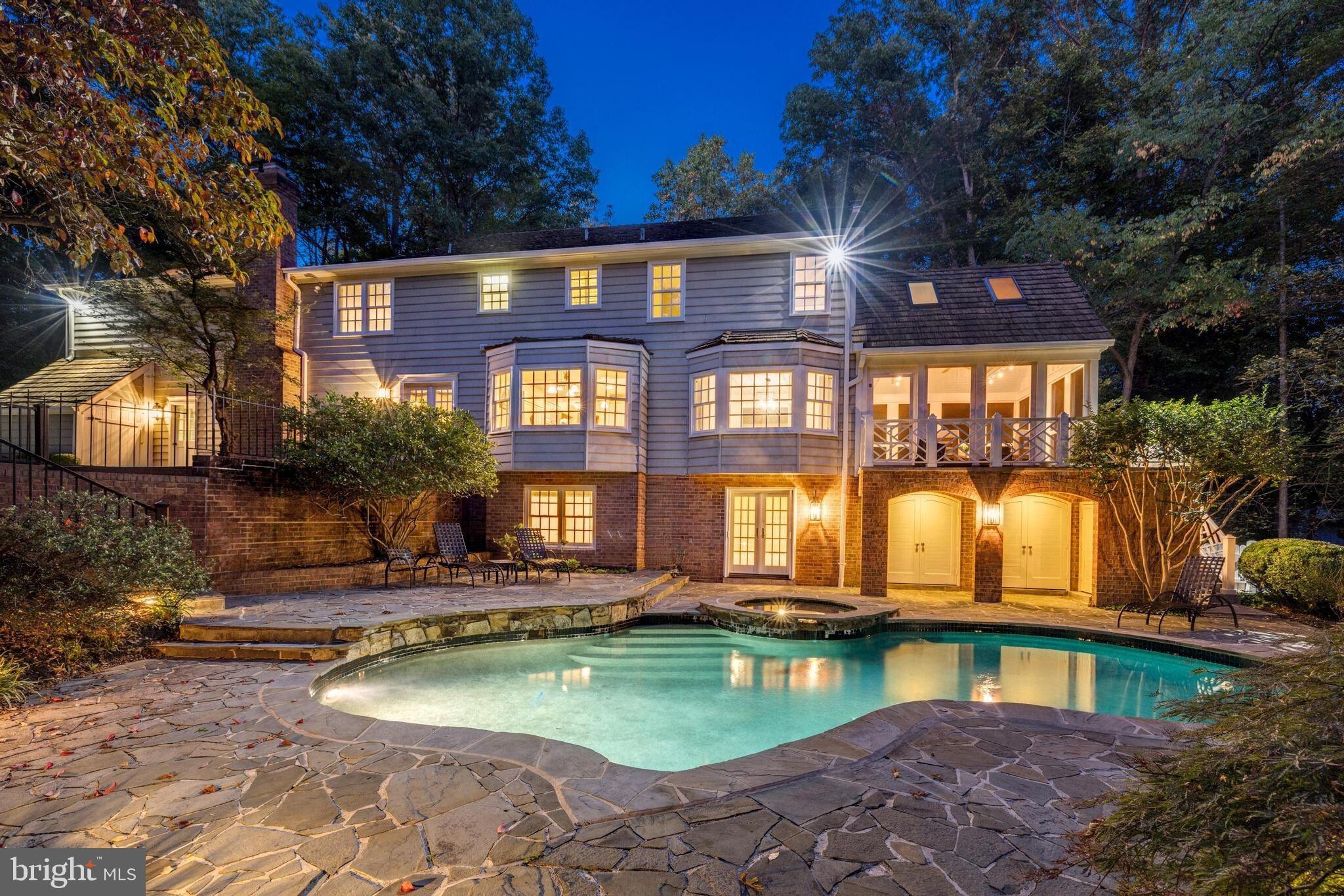 214 Falcon Ridge Rd