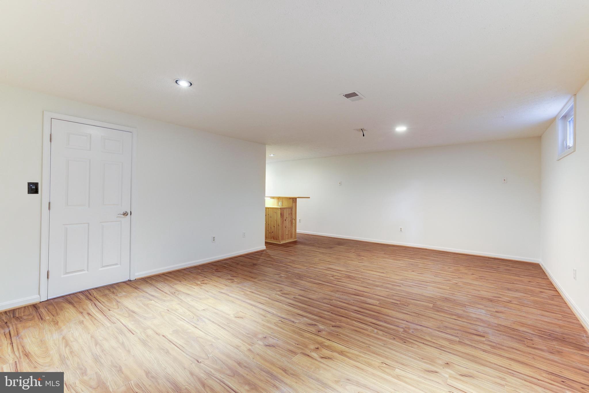 717 Jenny Ann Ct