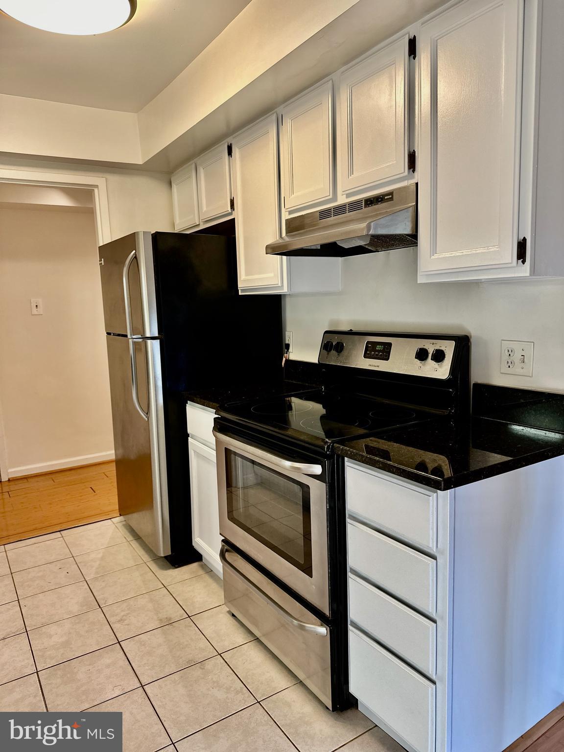 11625 Stoneview Sq #1b