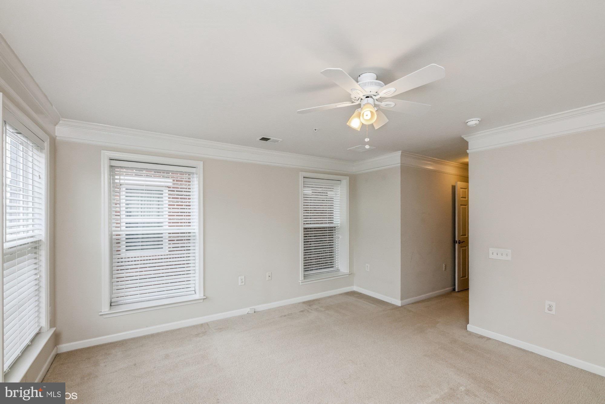 3047 Rittenhouse Cir #73