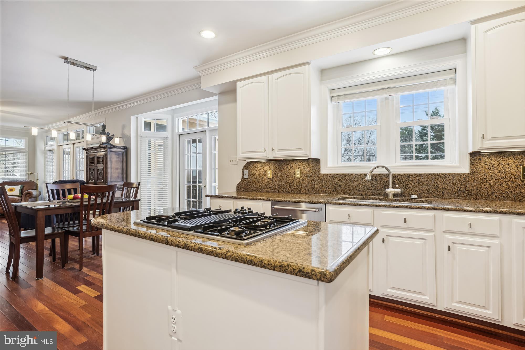 13018 Henson Ct