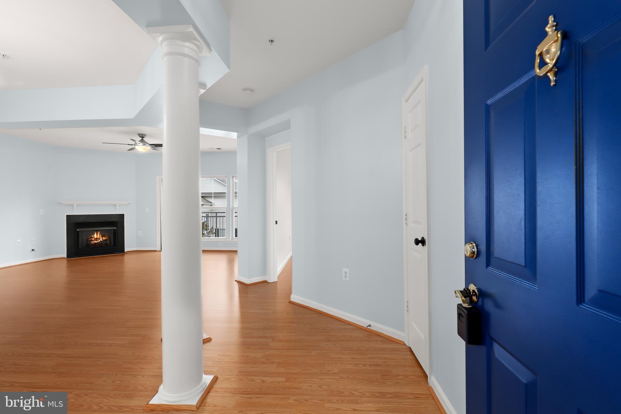 2921 DEER HOLLOW WAY 211