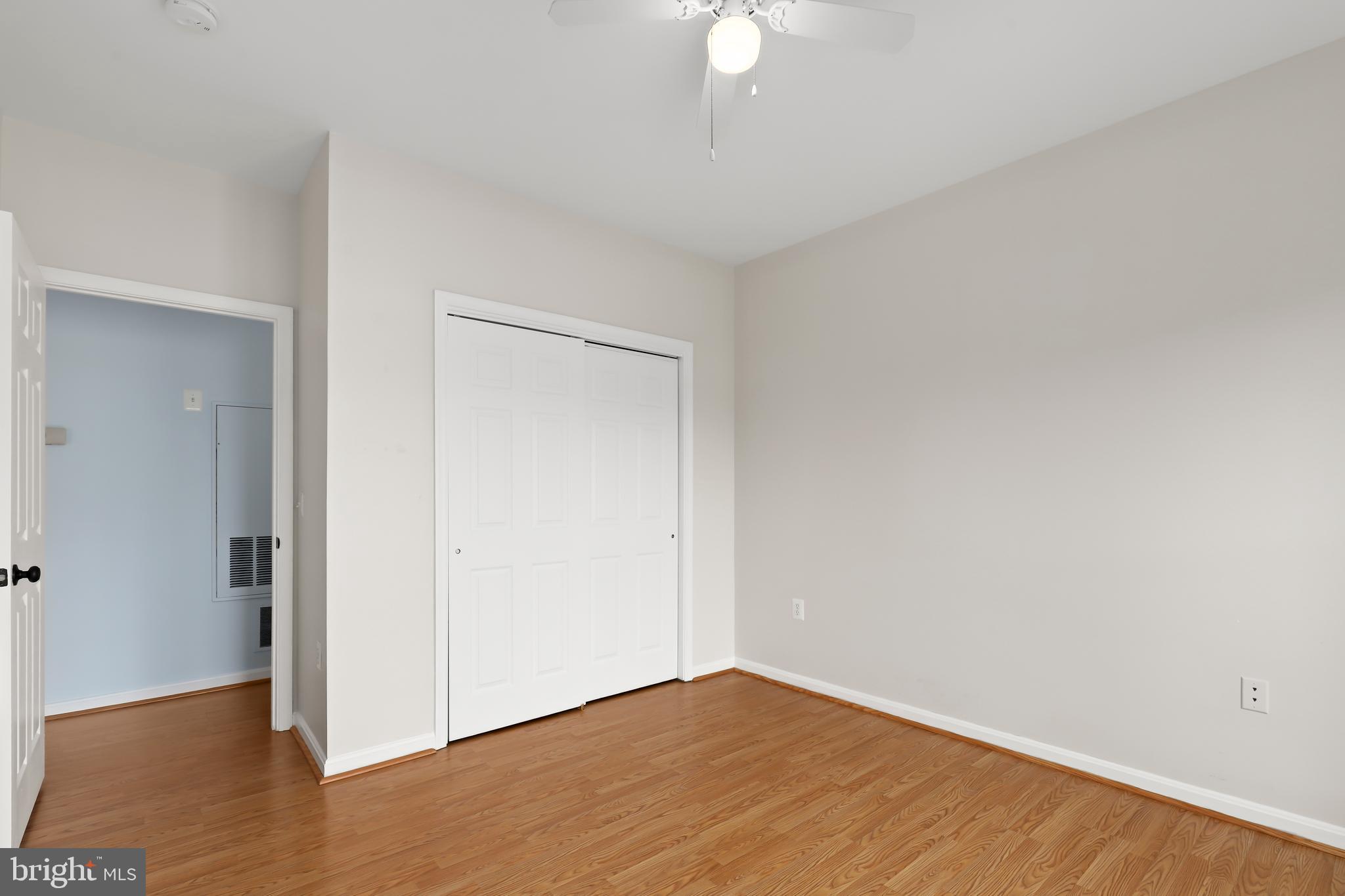 2921 DEER HOLLOW WAY 211