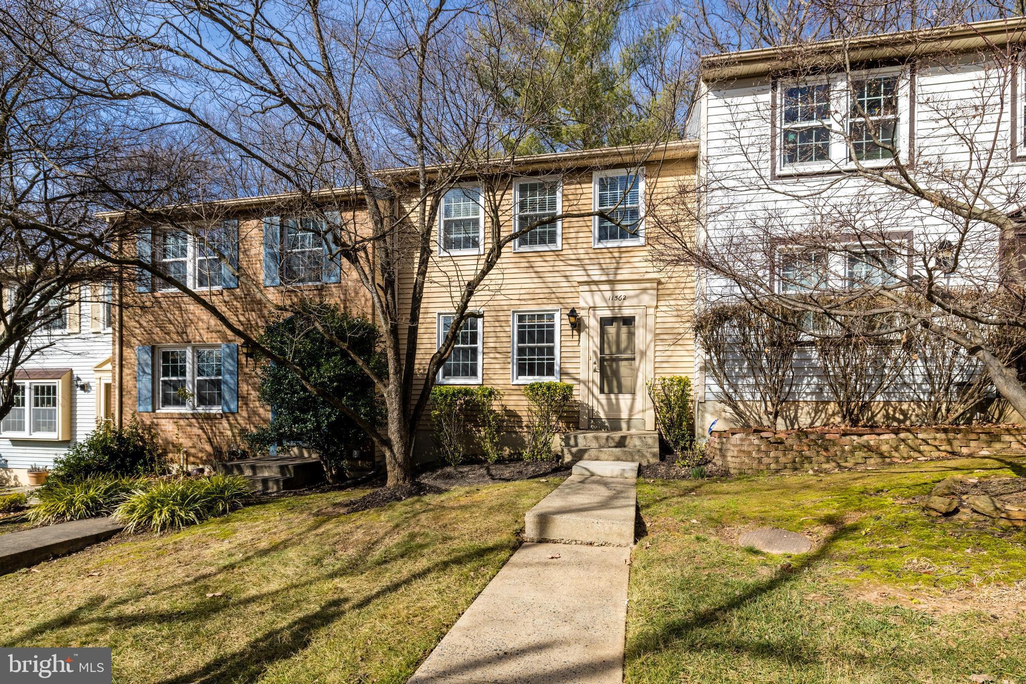 11562 Ivy Bush Ct