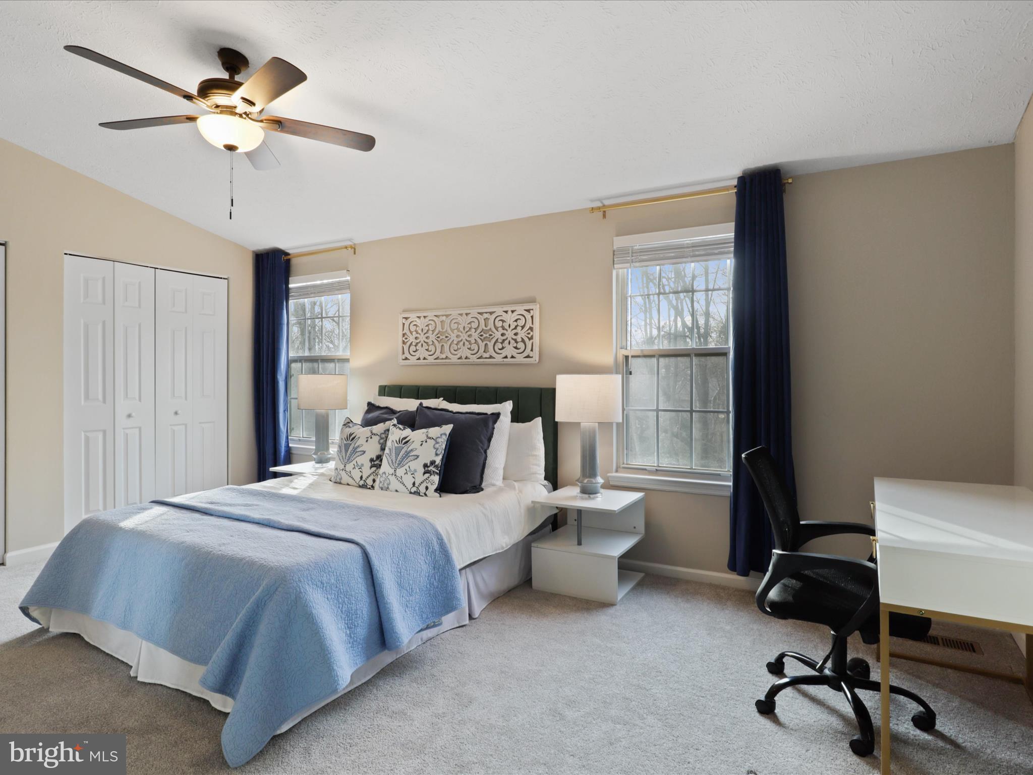 1561 AUTUMN RIDGE CIRCLE