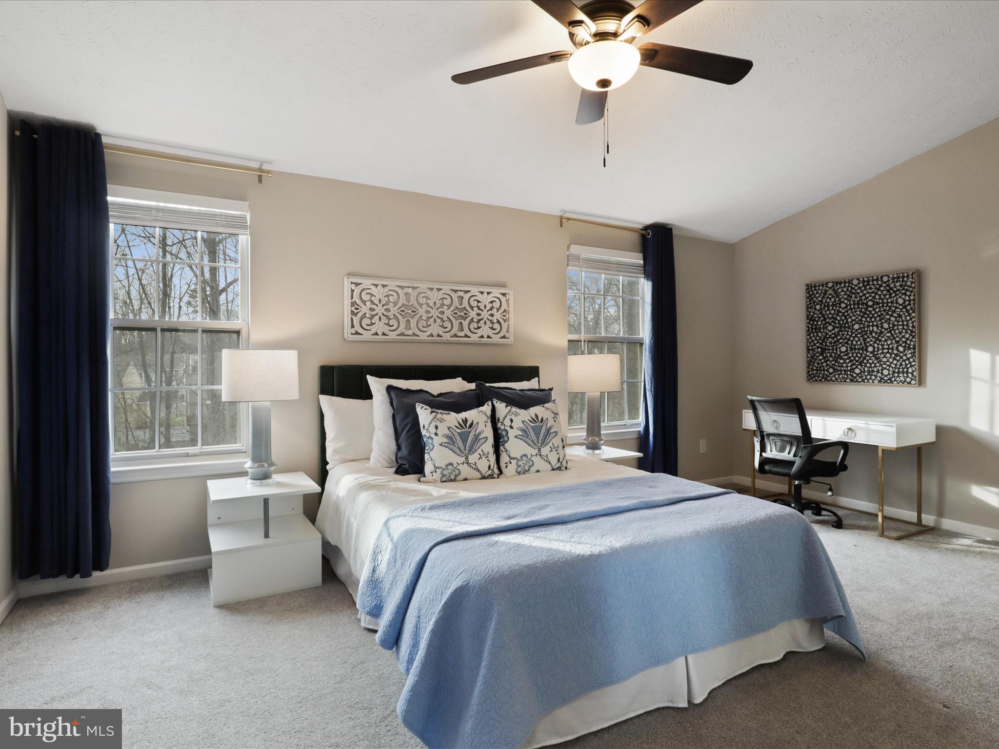 1561 AUTUMN RIDGE CIRCLE