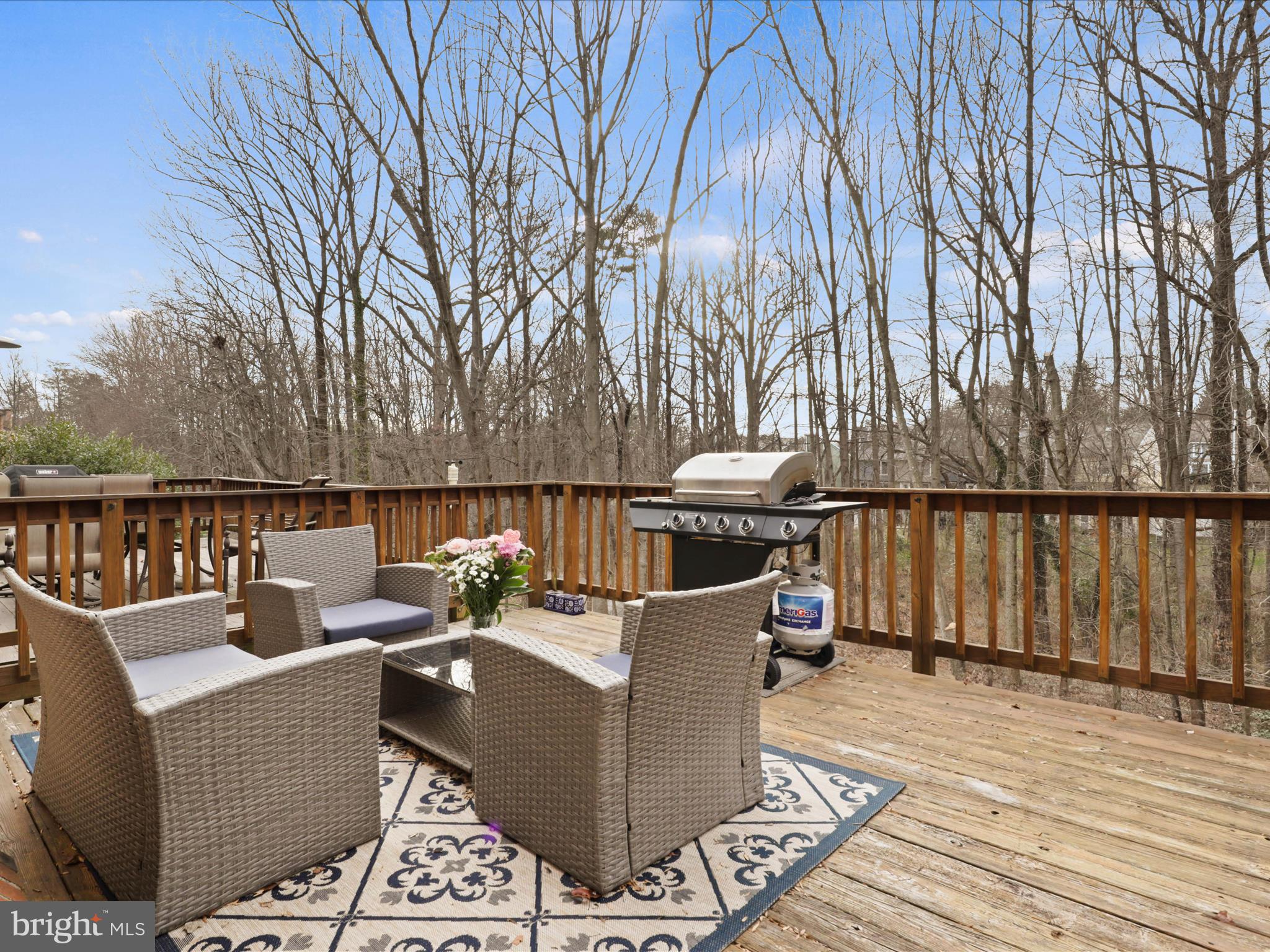 1561 AUTUMN RIDGE CIRCLE