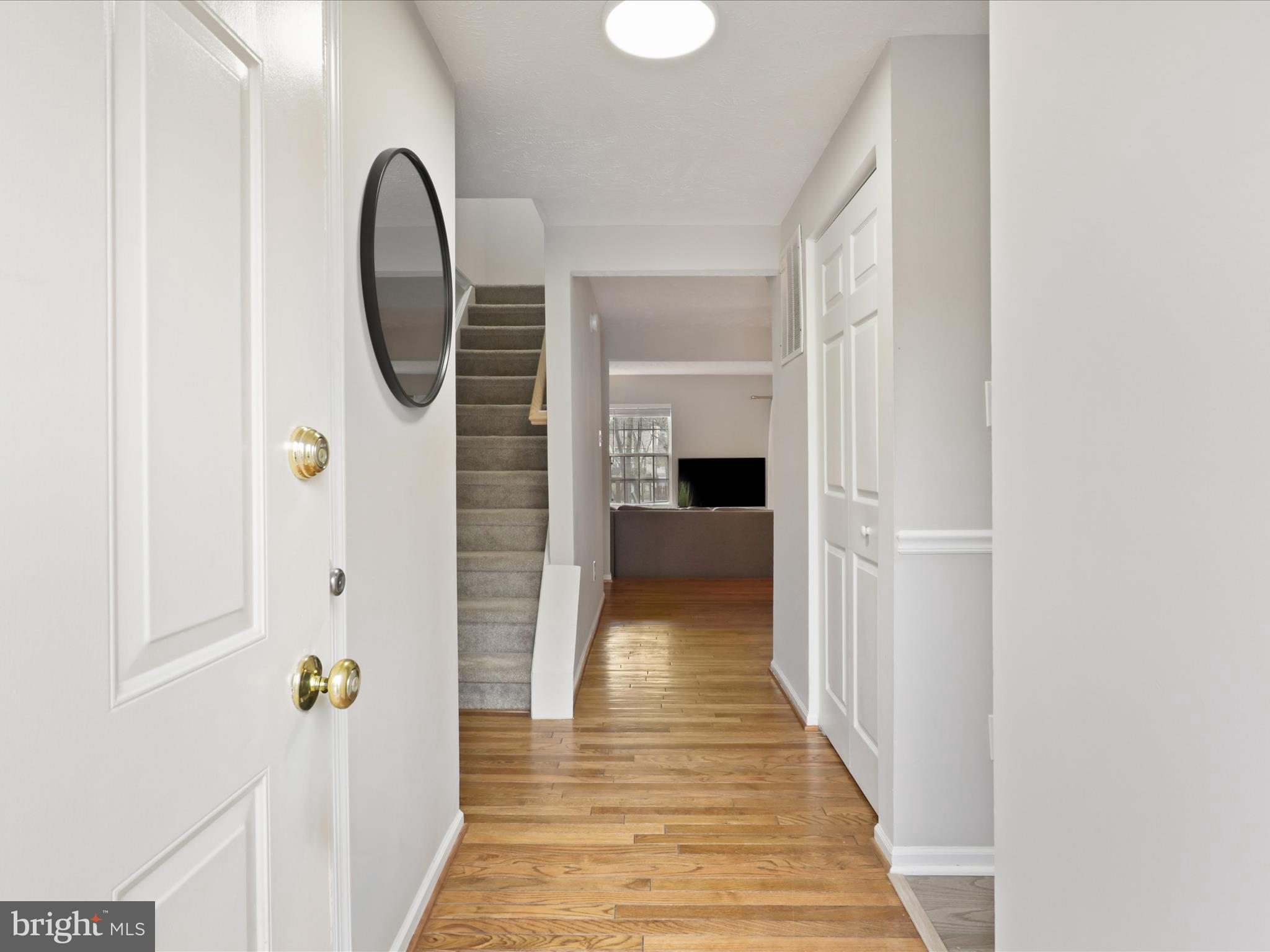 1561 AUTUMN RIDGE CIRCLE