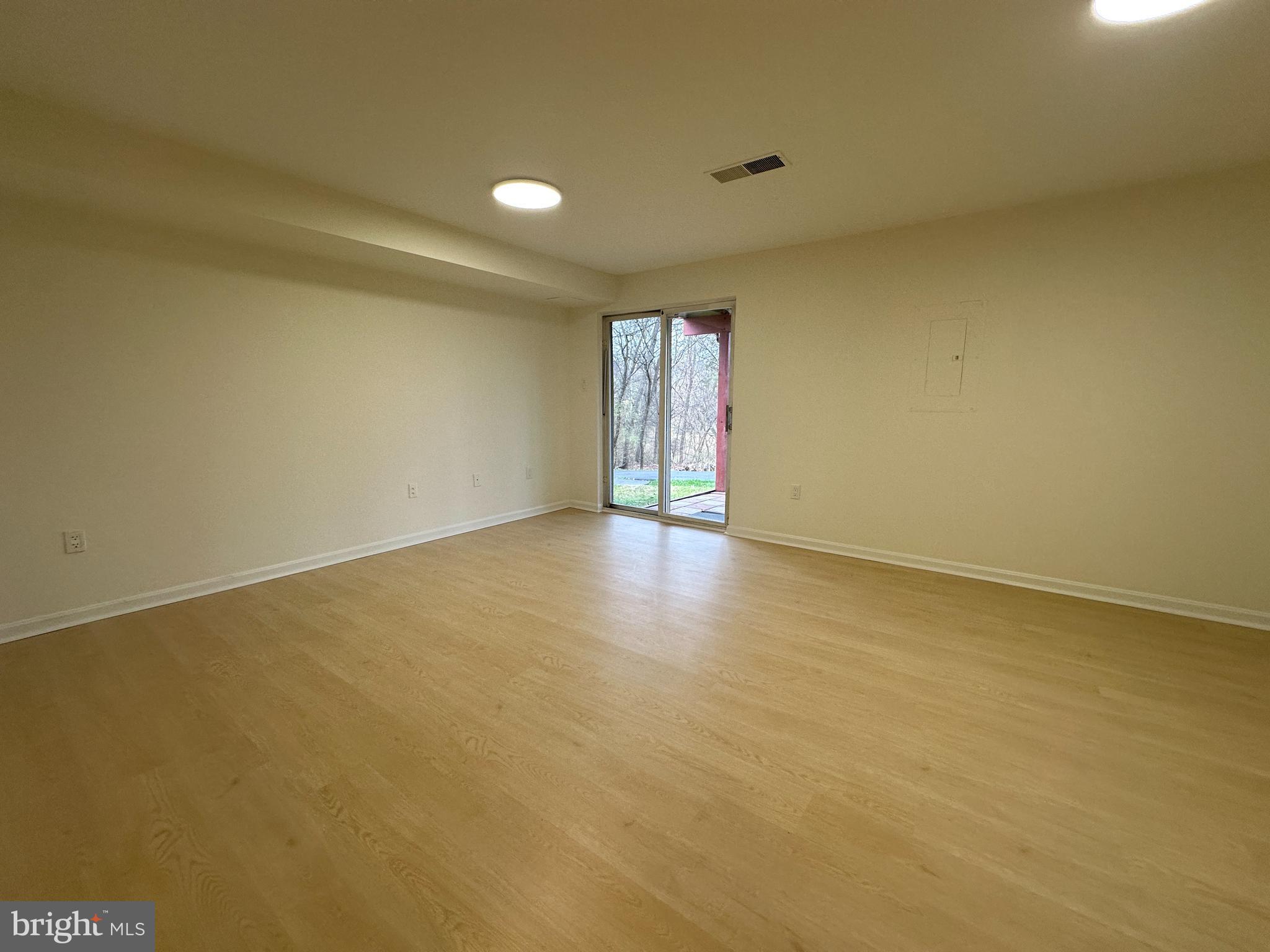 14560 Woodgate Manor Cir