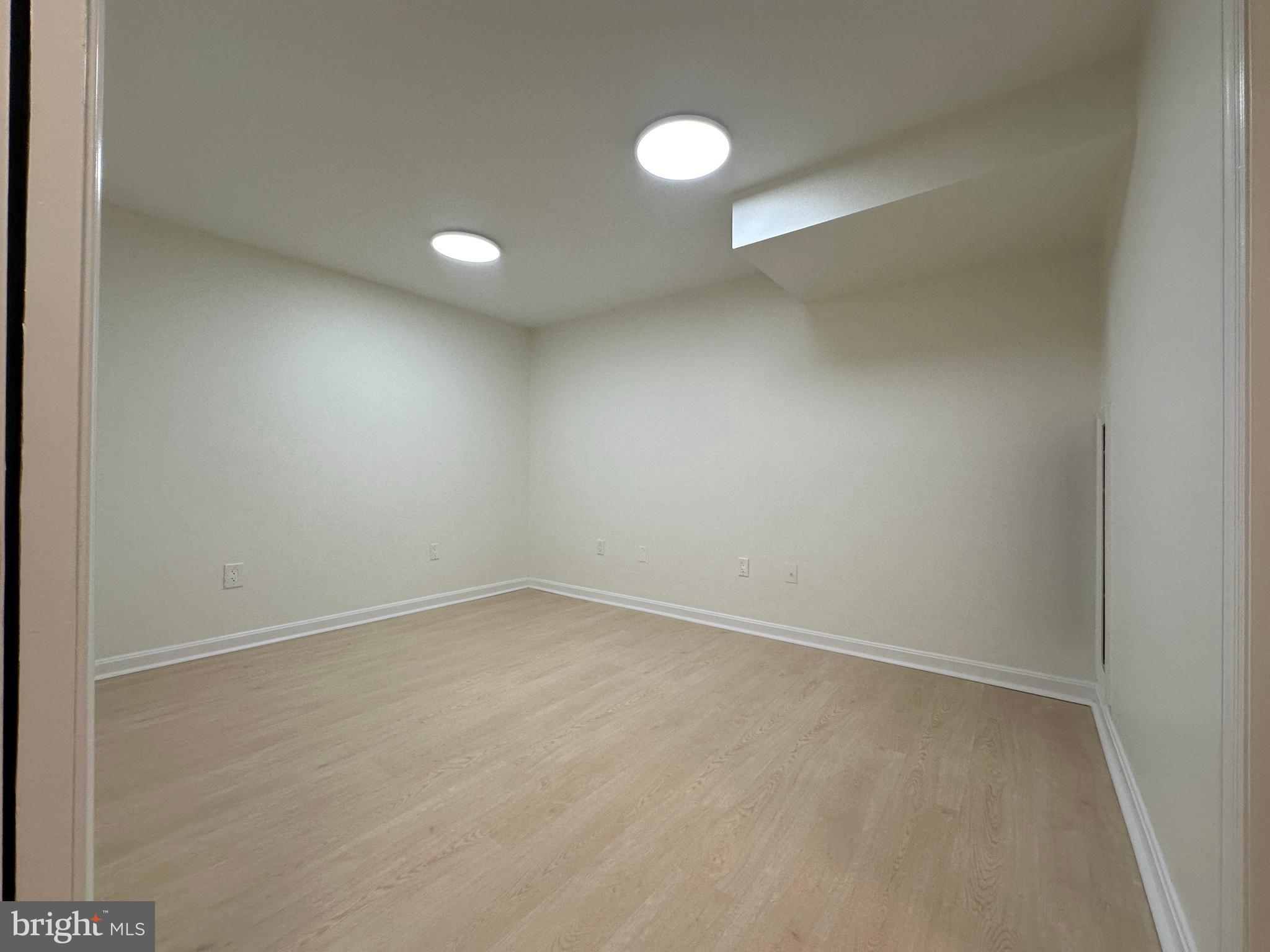 14560 Woodgate Manor Cir