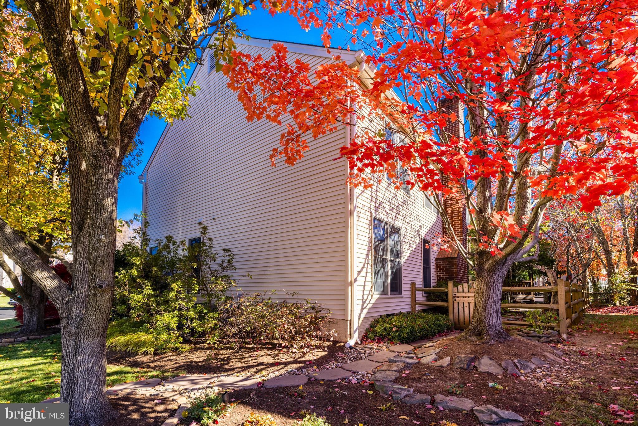 14351 Brookmere Dr