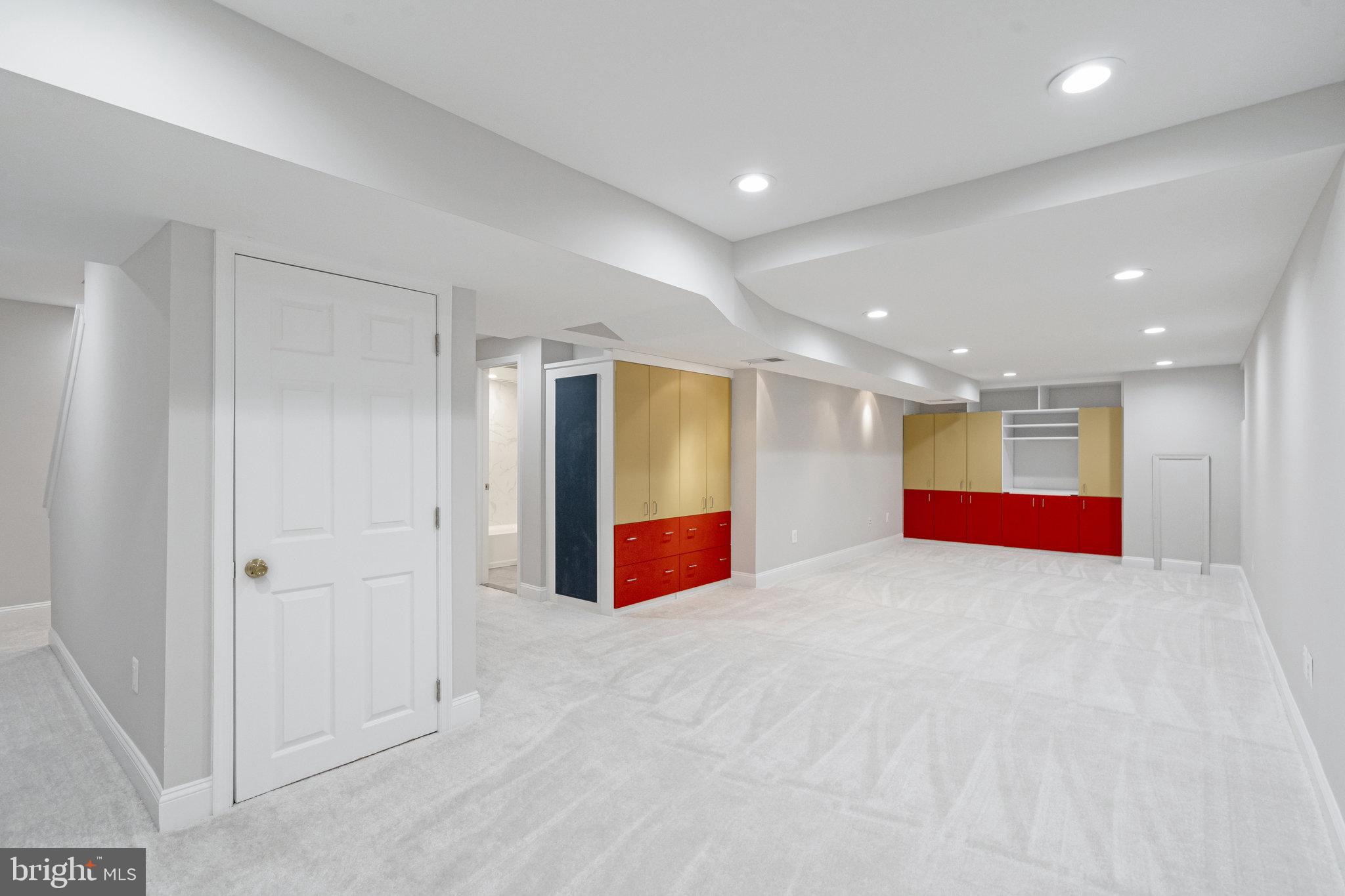 5237 Belle Plains Dr