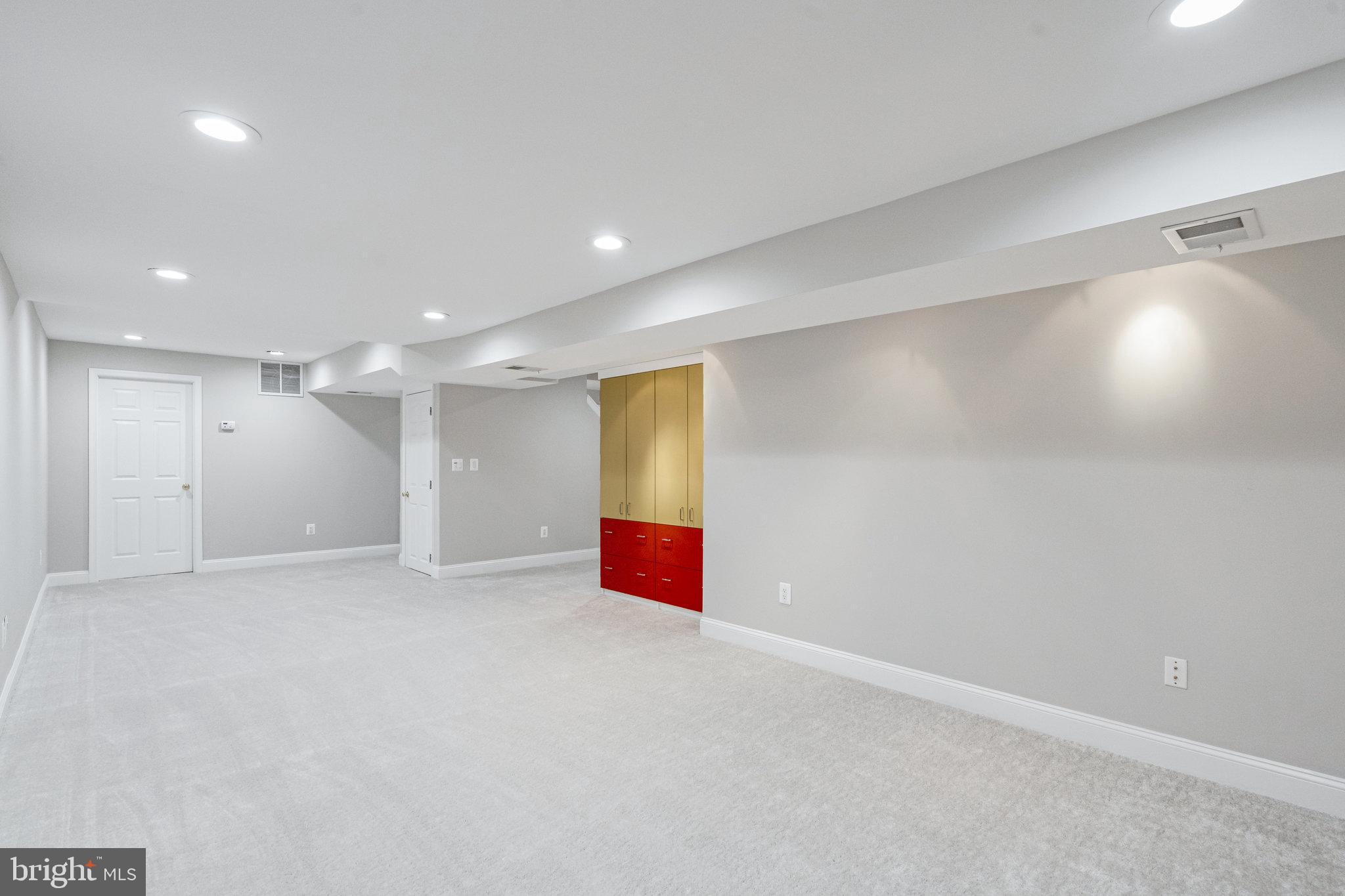 5237 Belle Plains Dr