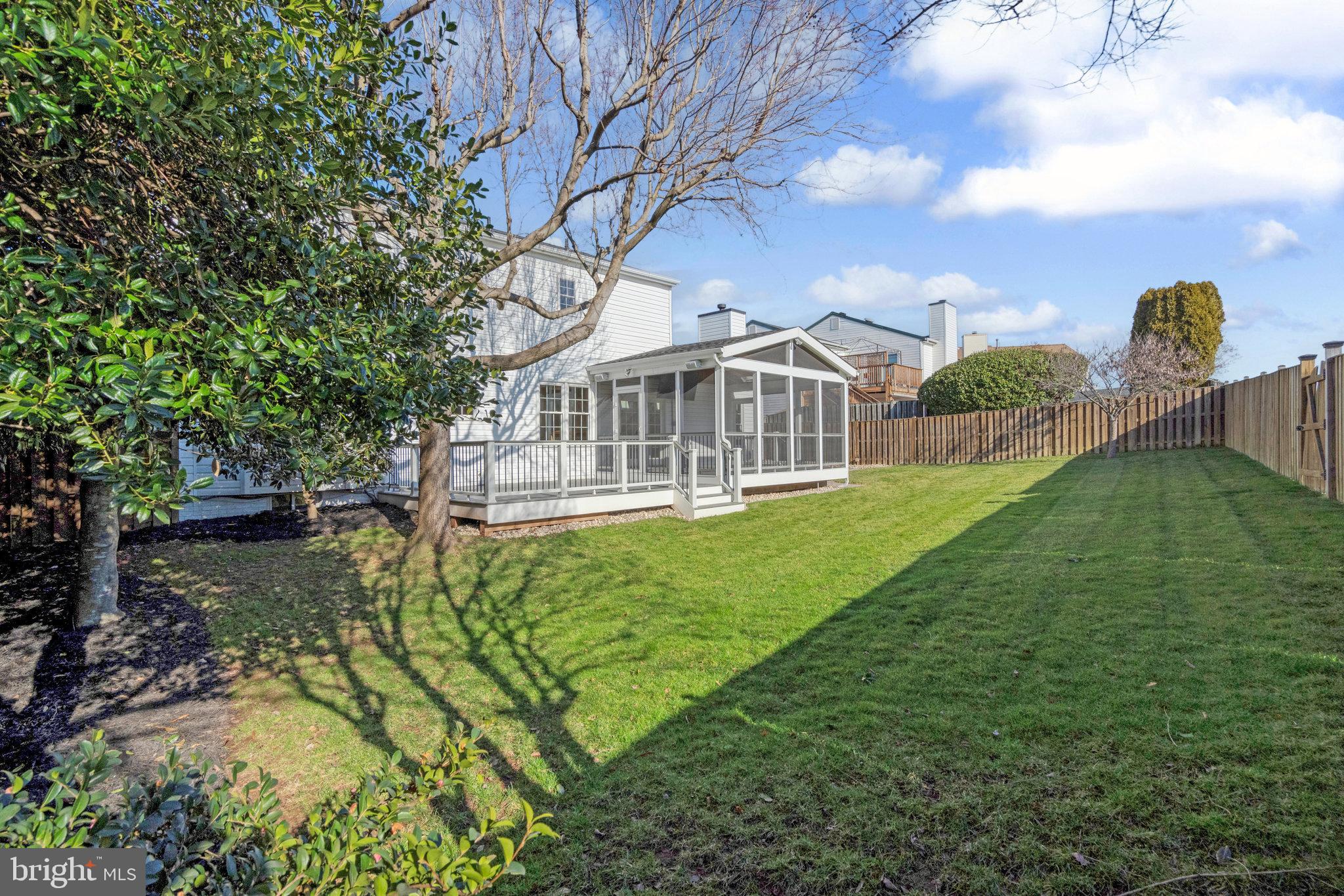 5237 Belle Plains Dr