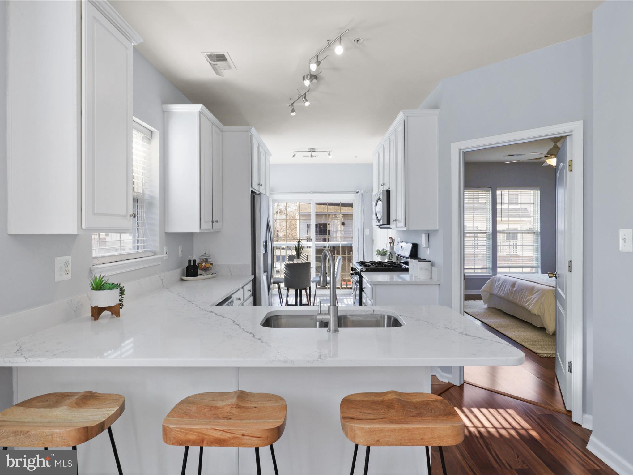 11576 CAVALIER LANDING COURT A 901-A