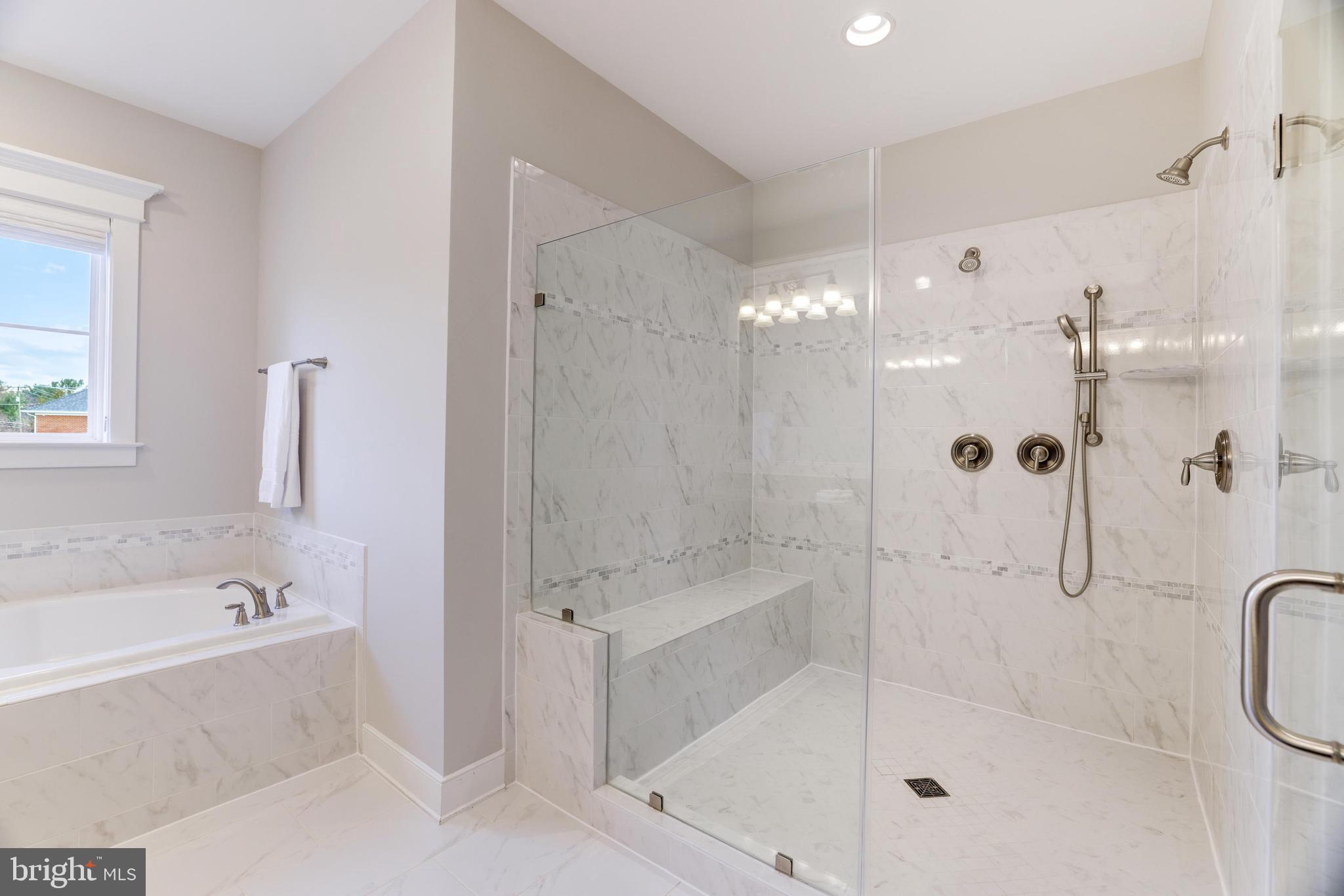 12458 Margaret Thomas Ln