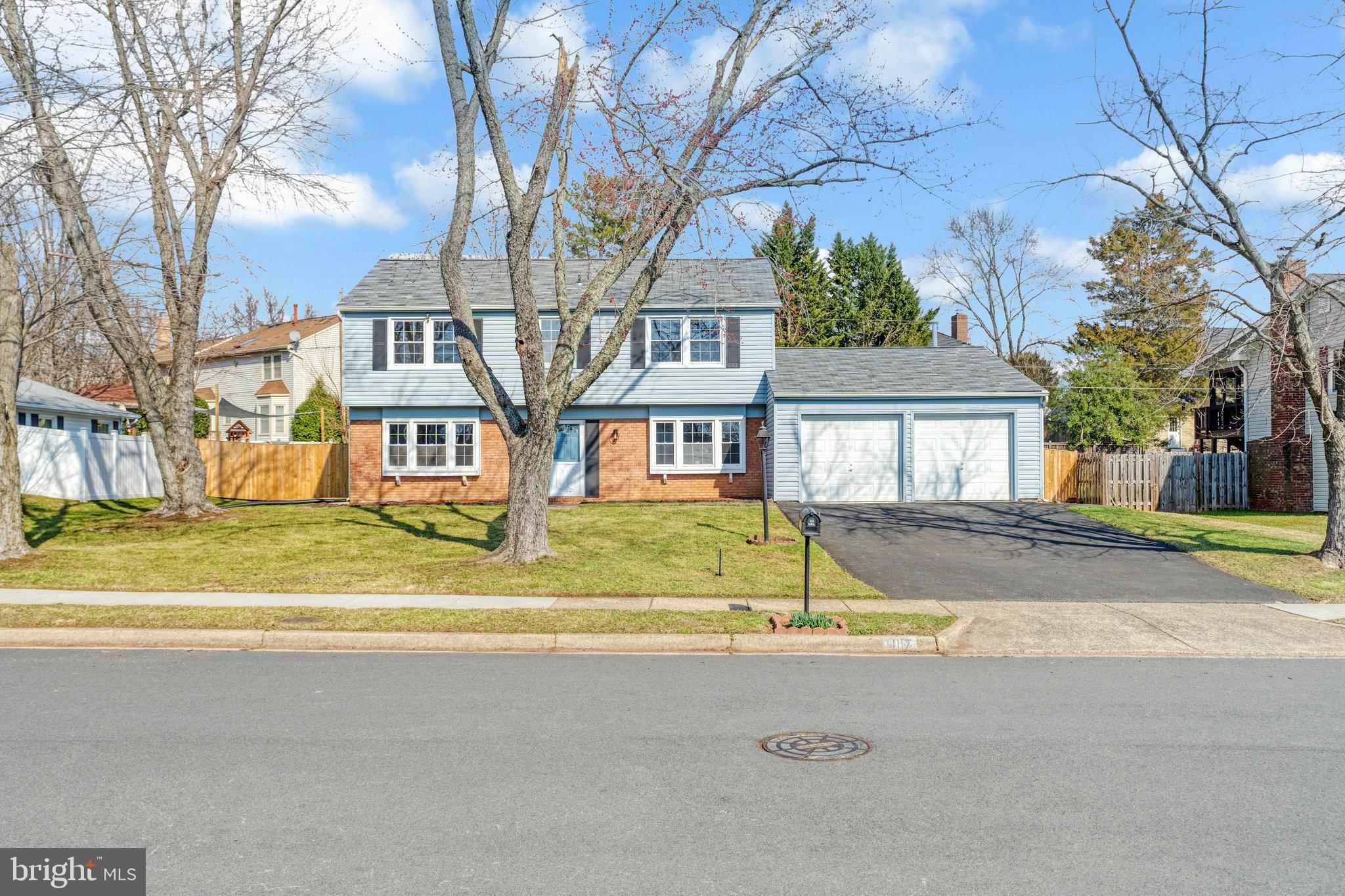 4117 Meadow Hill Ln