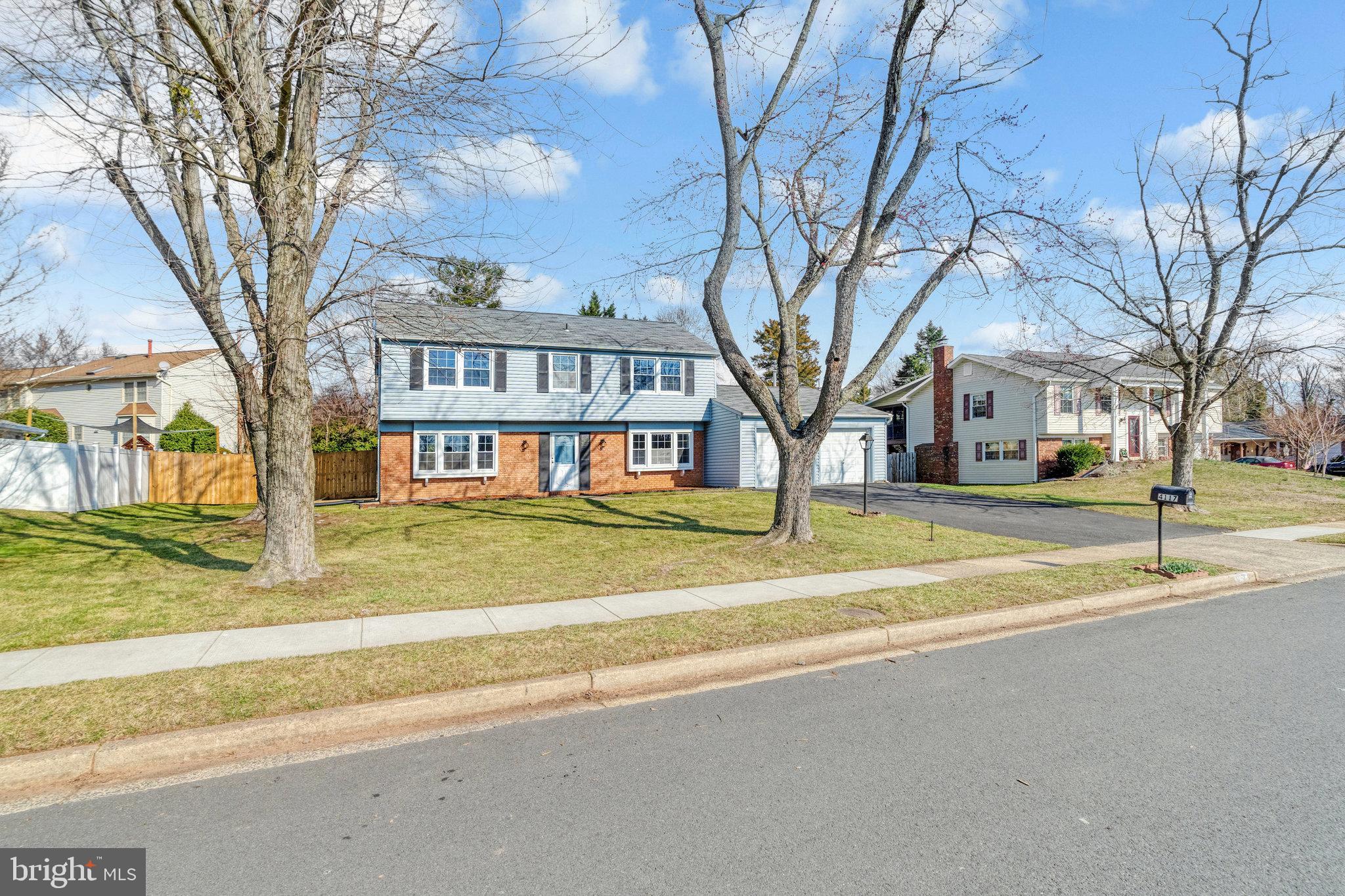 4117 Meadow Hill Ln