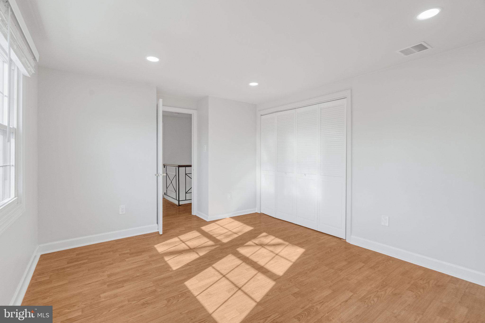 4117 Meadow Hill Ln