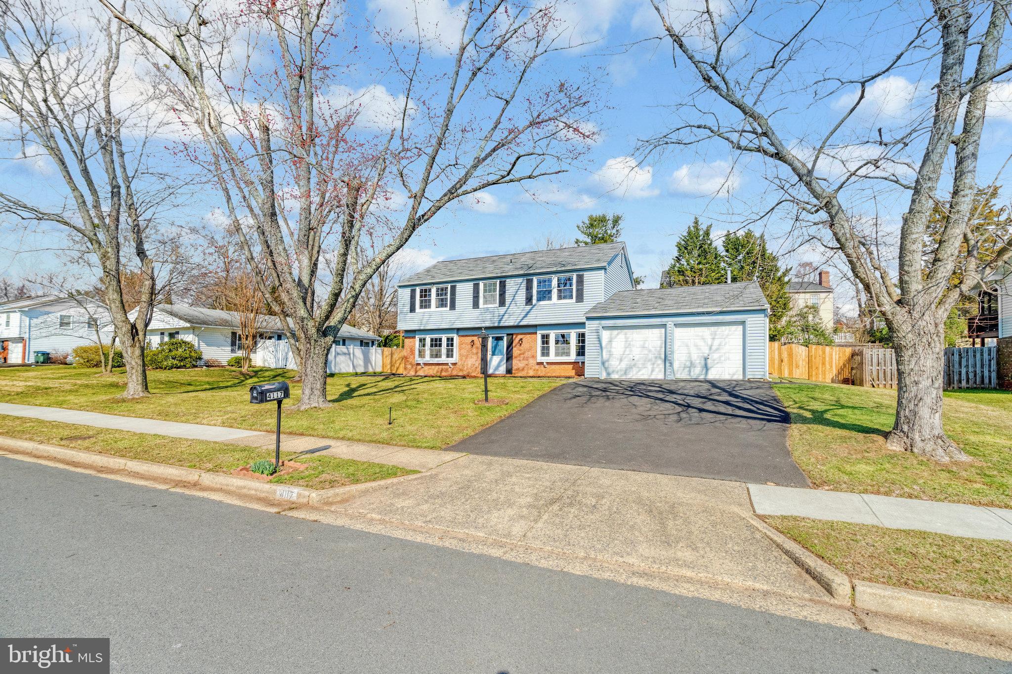 4117 Meadow Hill Ln