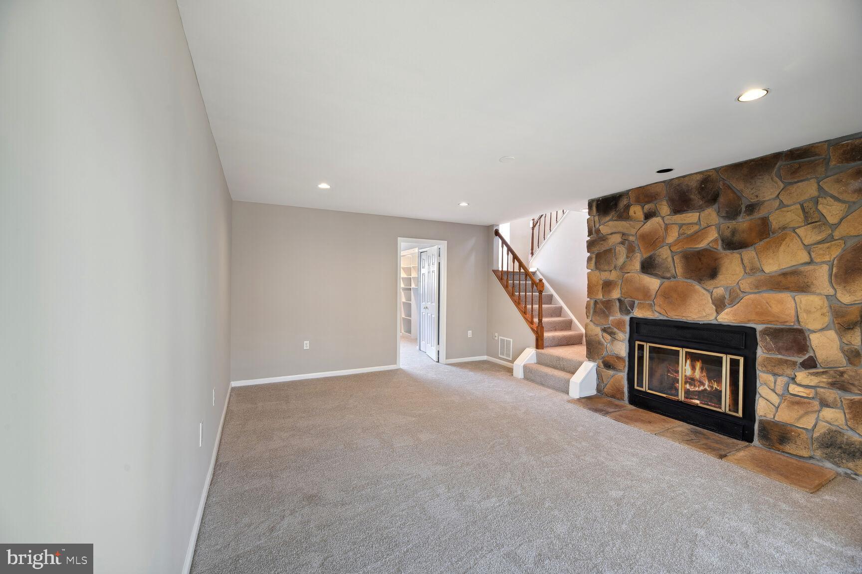 3335 Stone Heather Ct