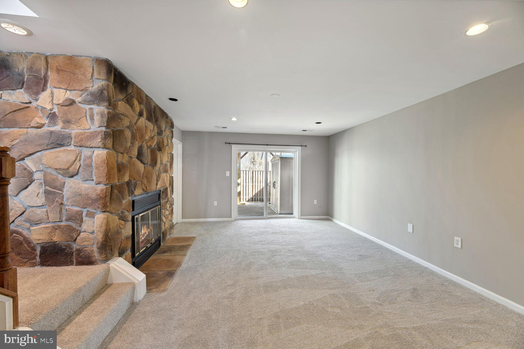 3335 Stone Heather Ct