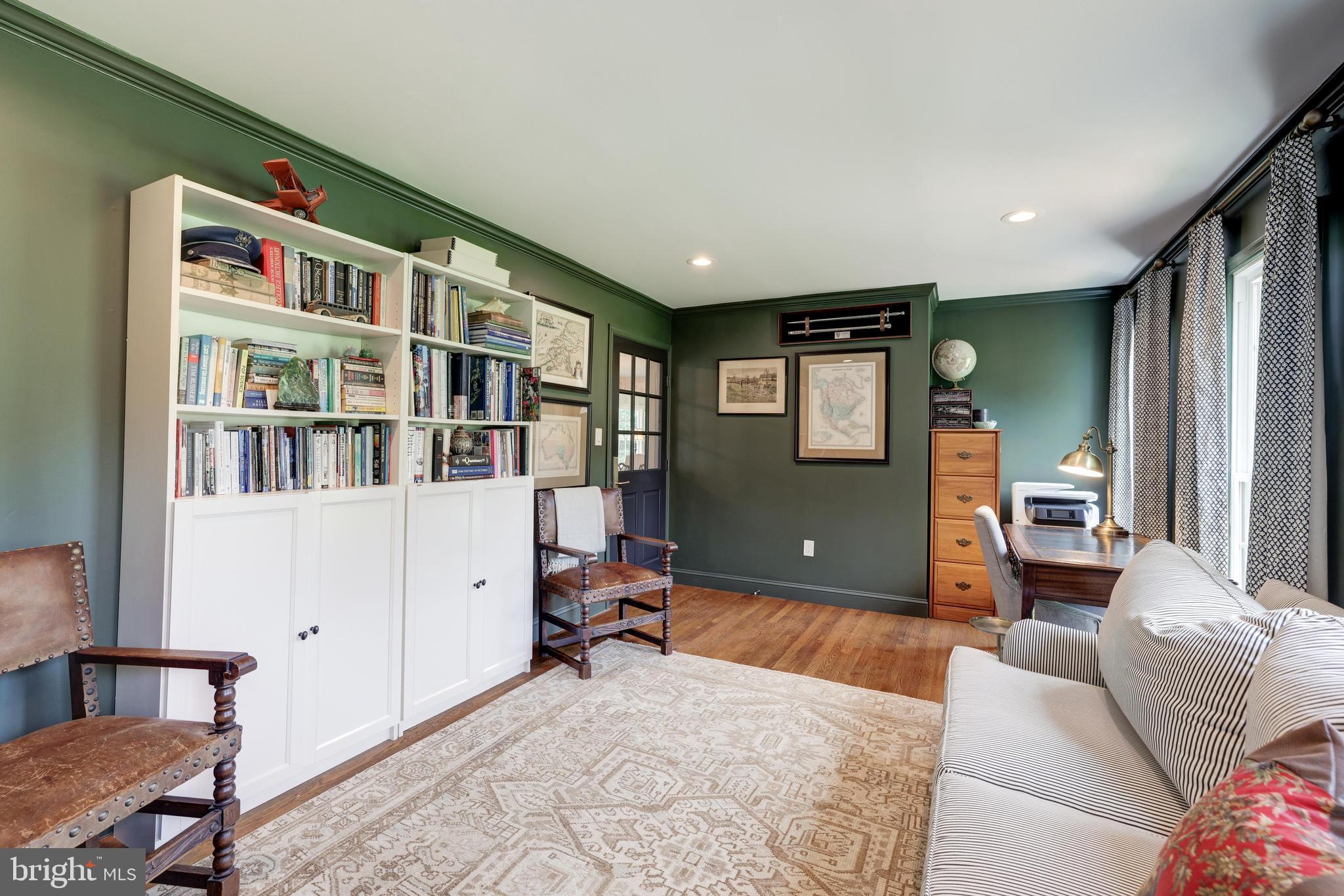 11008 Beach Mill Rd
