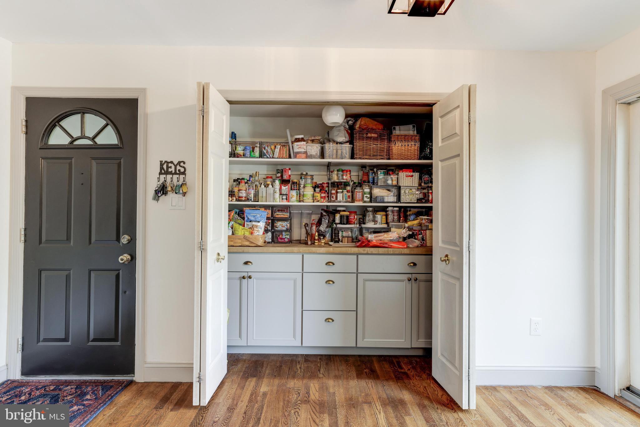 11008 Beach Mill Rd