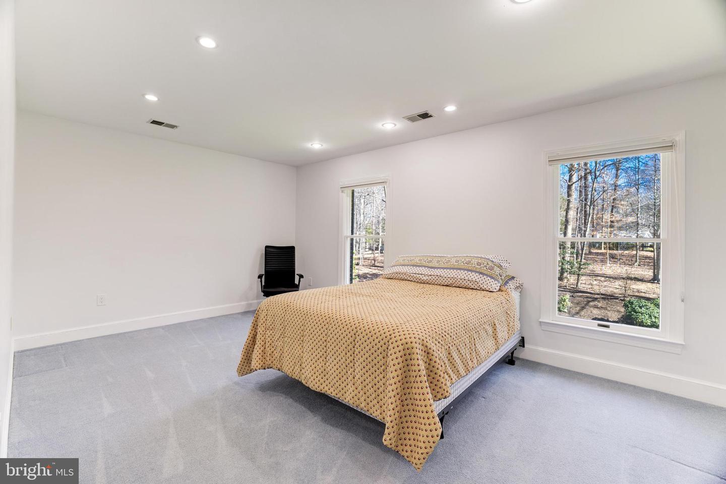 400 Montpelier Rd