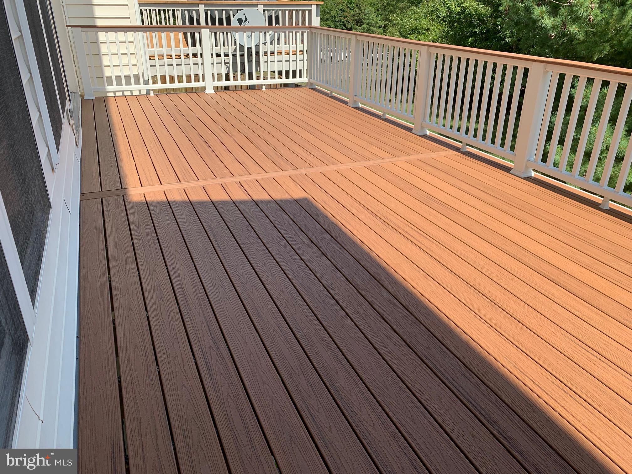 2413 Cypress Green Ln