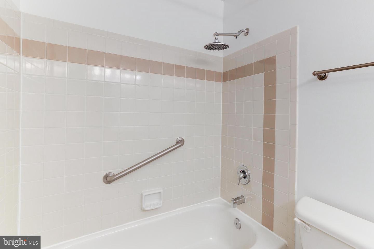 1719 Ascot Way #1719d
