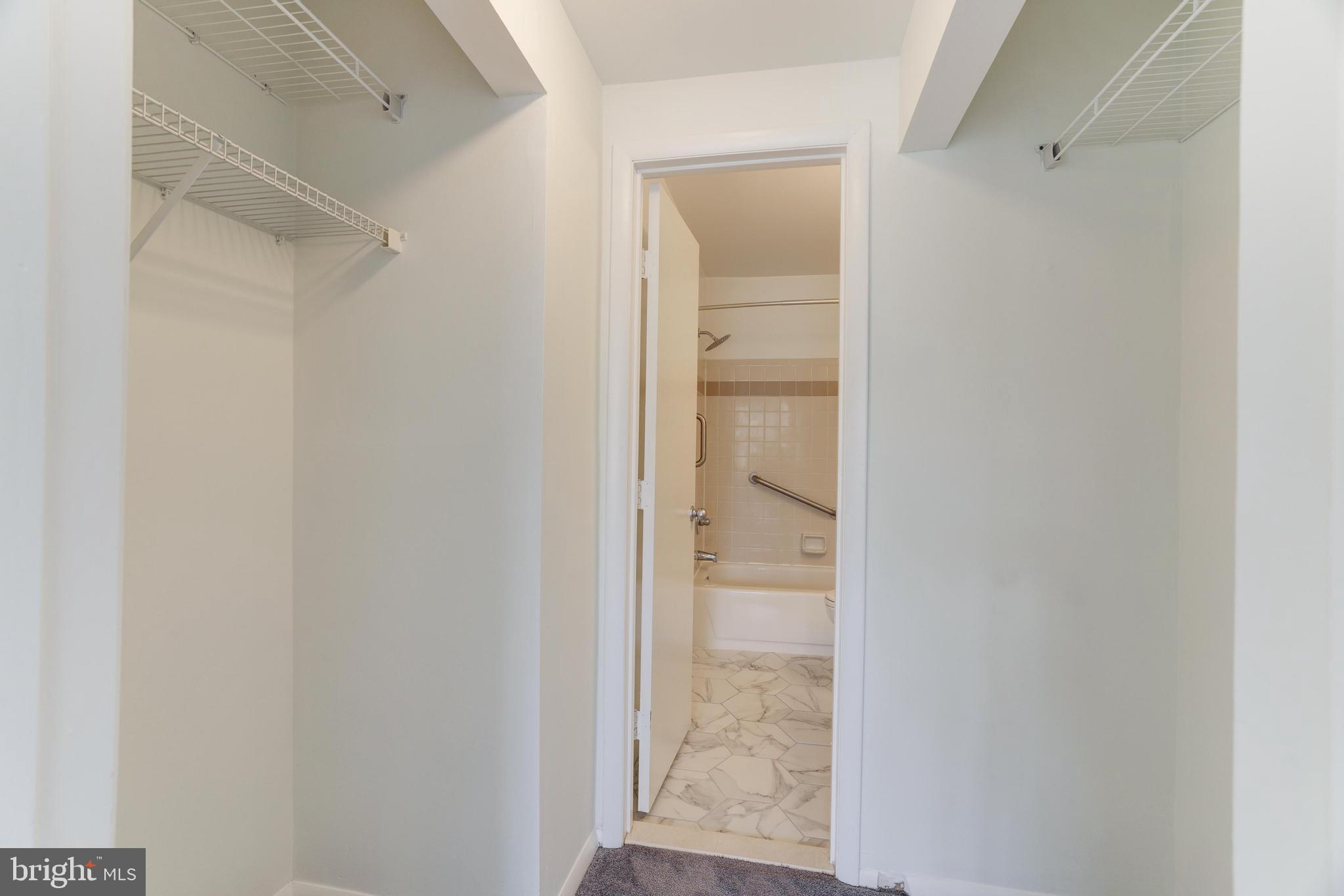 1719 Ascot Way #1719d