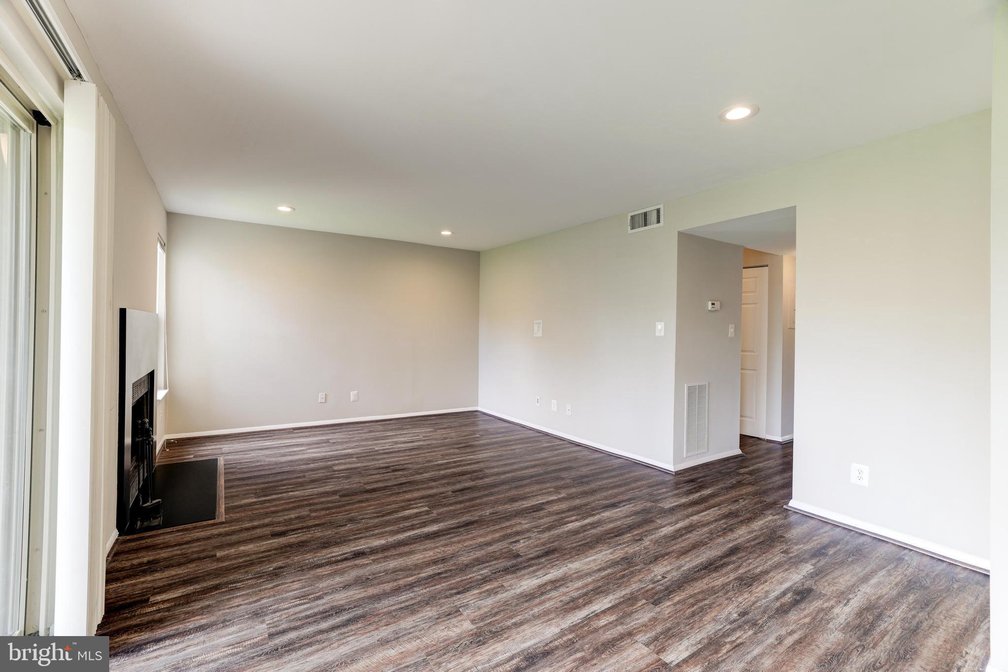 1719 Ascot Way #1719d