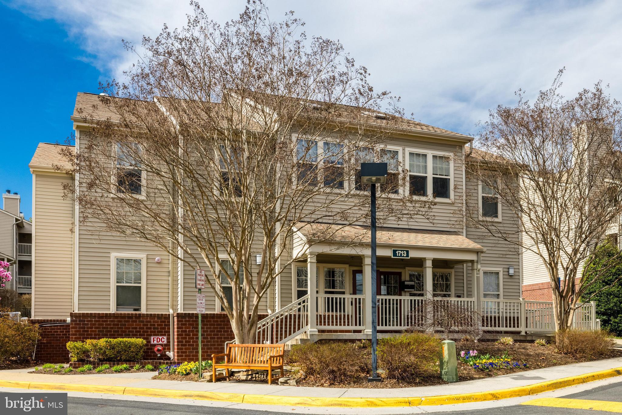 1719 Ascot Way #1719d