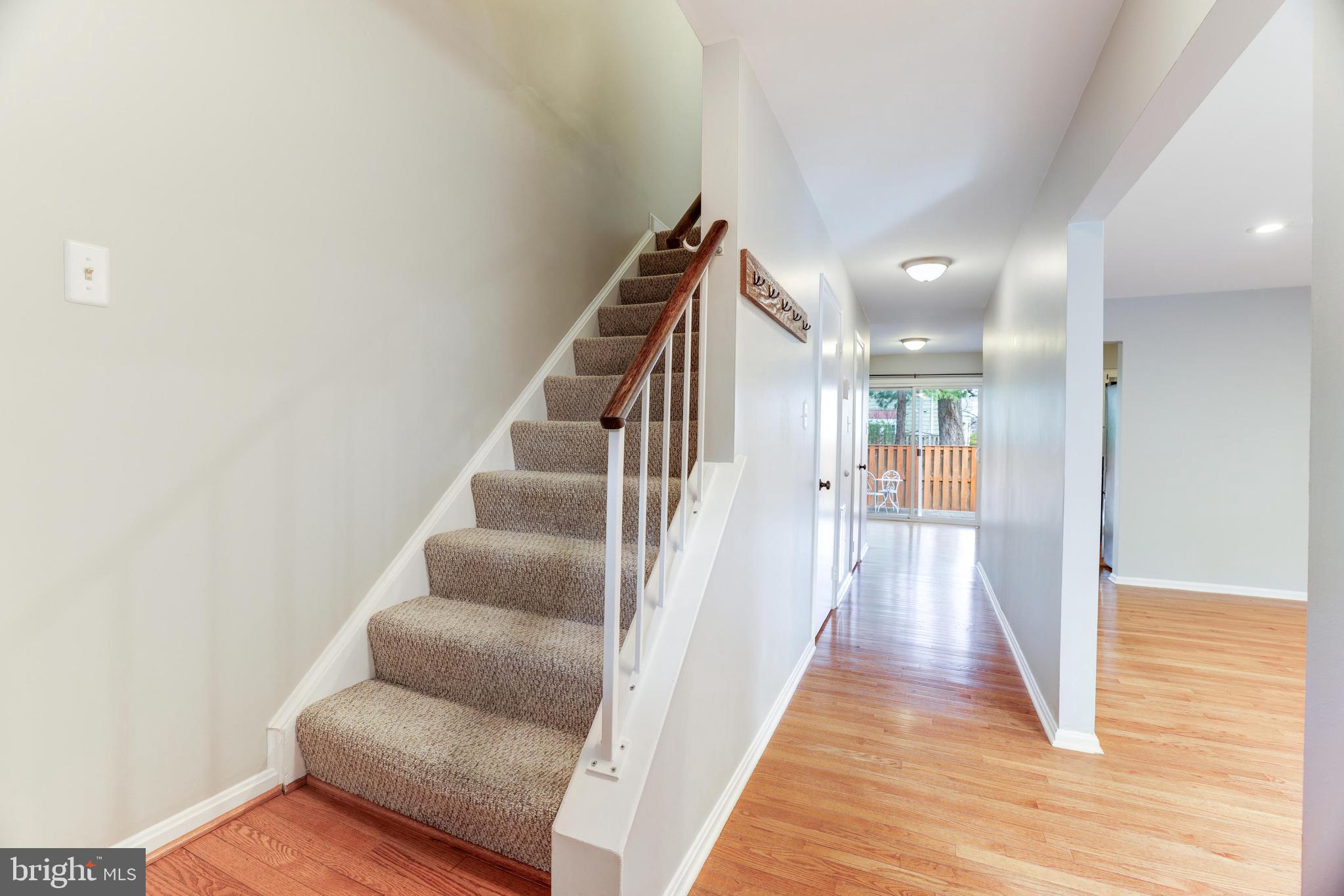 5511 Ridgeton Hill Ct