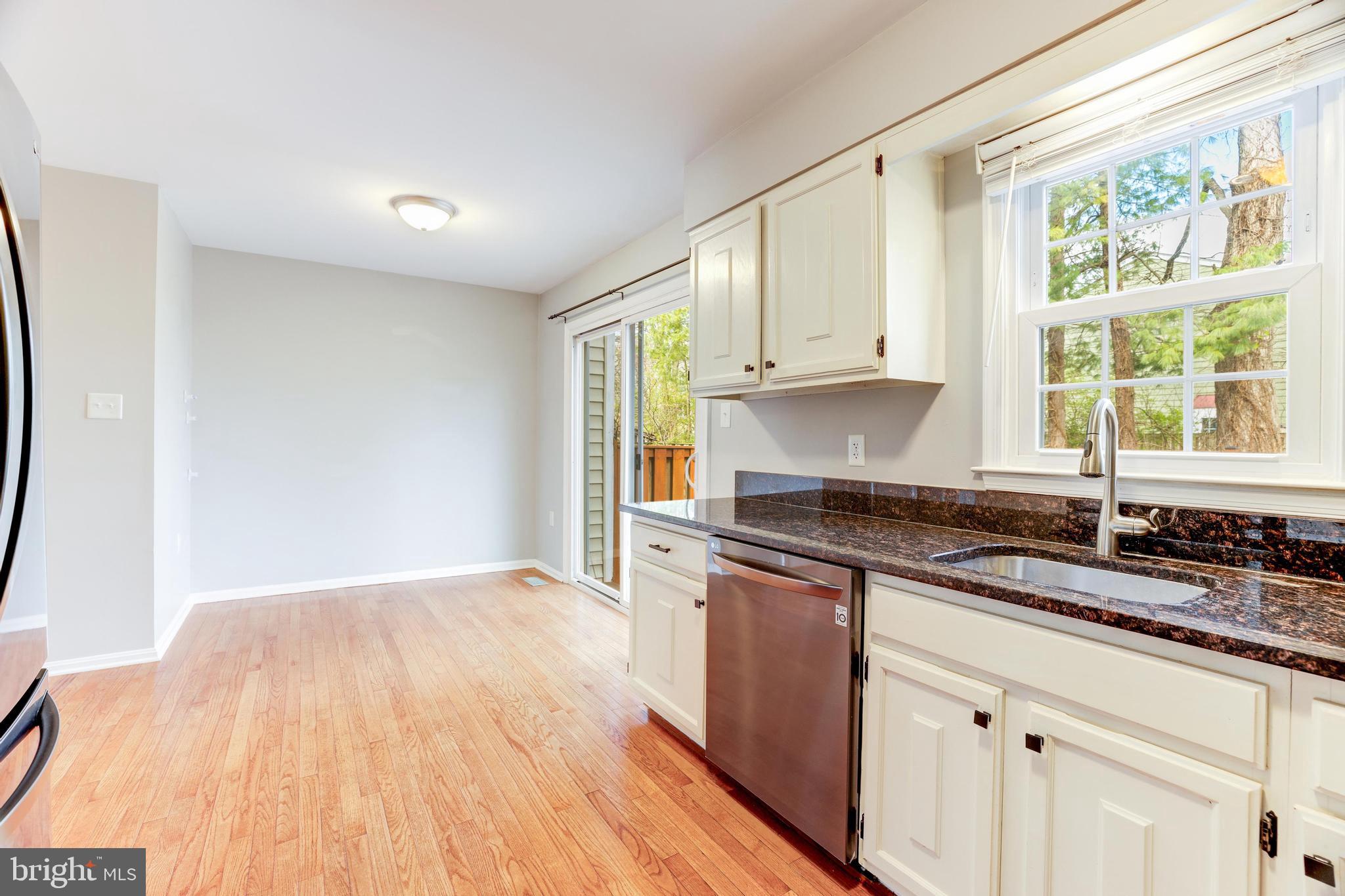 5511 Ridgeton Hill Ct