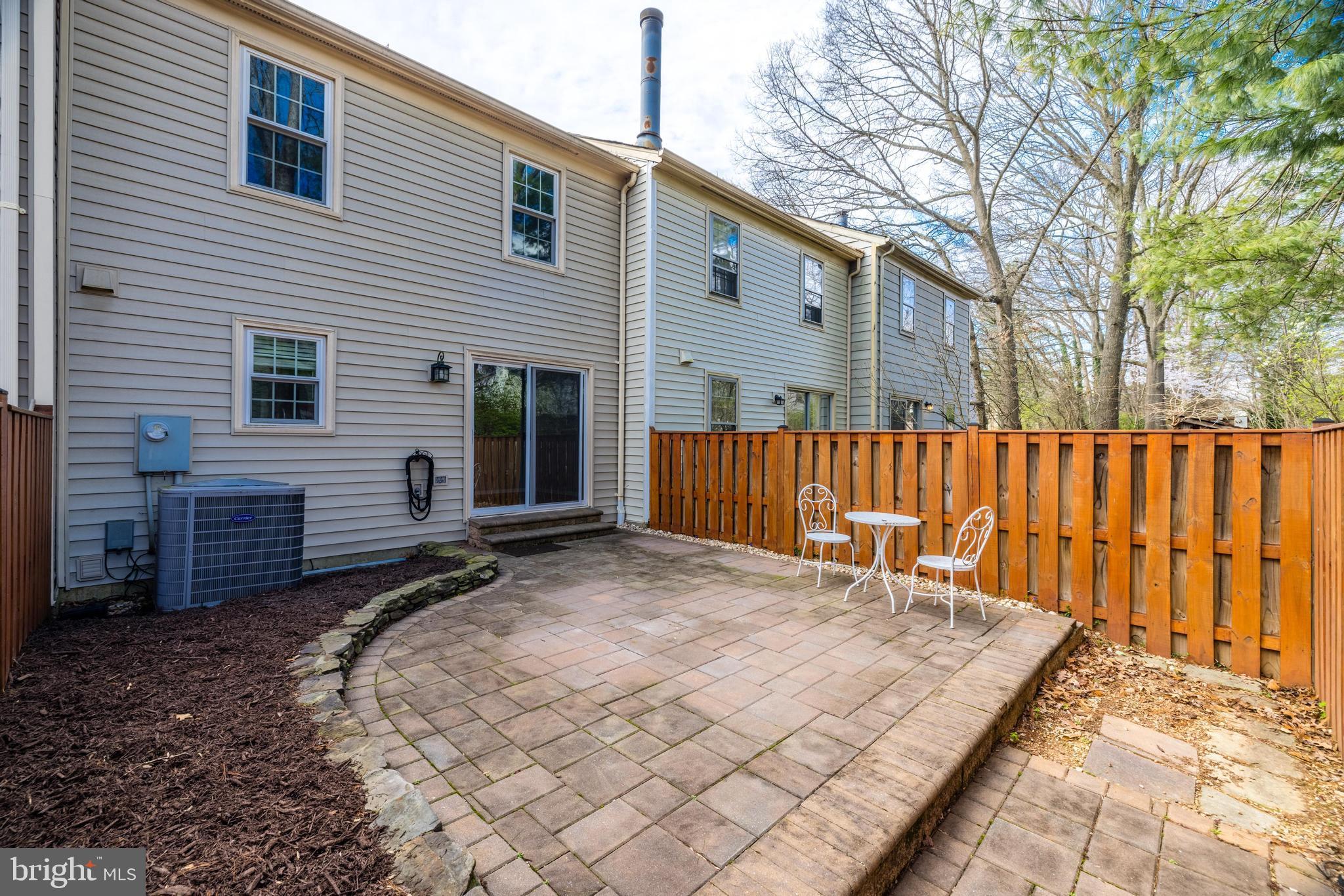 5511 Ridgeton Hill Ct