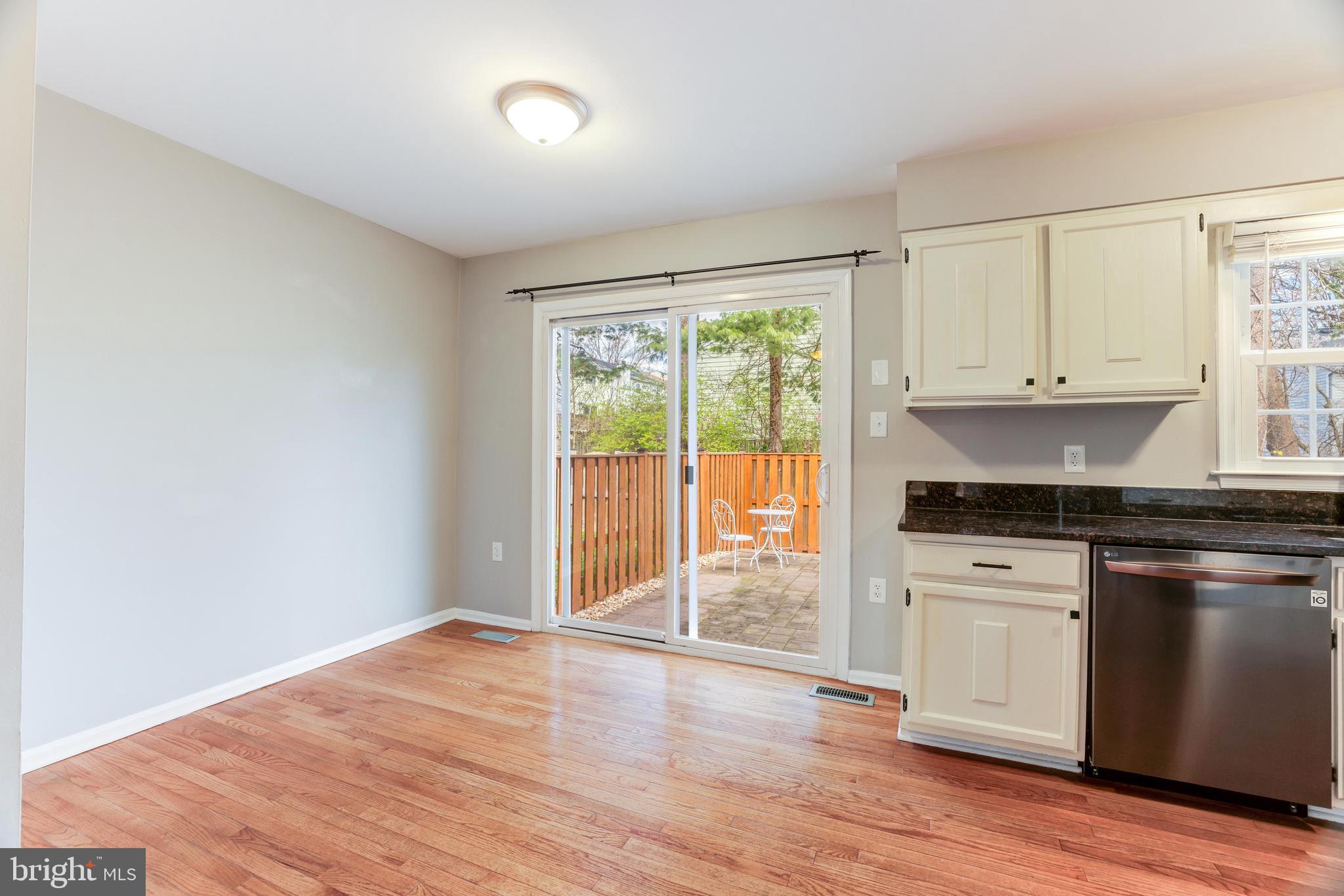 5511 Ridgeton Hill Ct