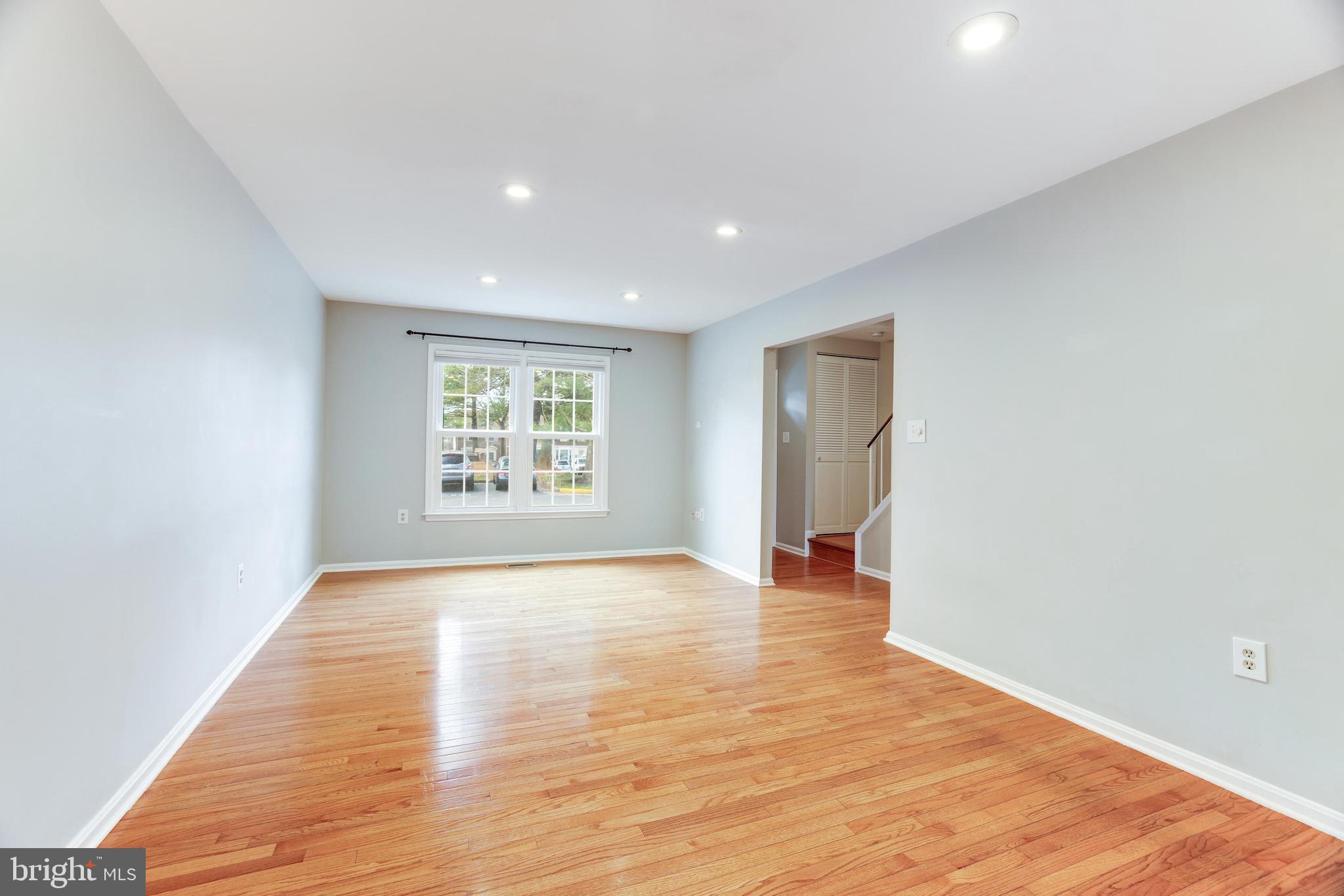5511 Ridgeton Hill Ct