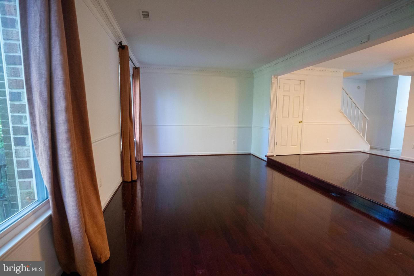 7446 Adams Park Ct