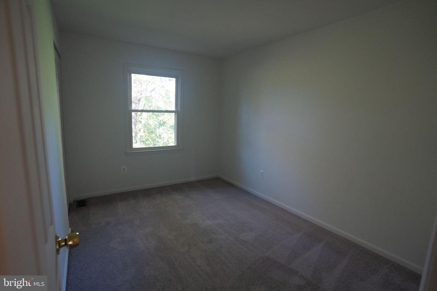 7446 Adams Park Ct