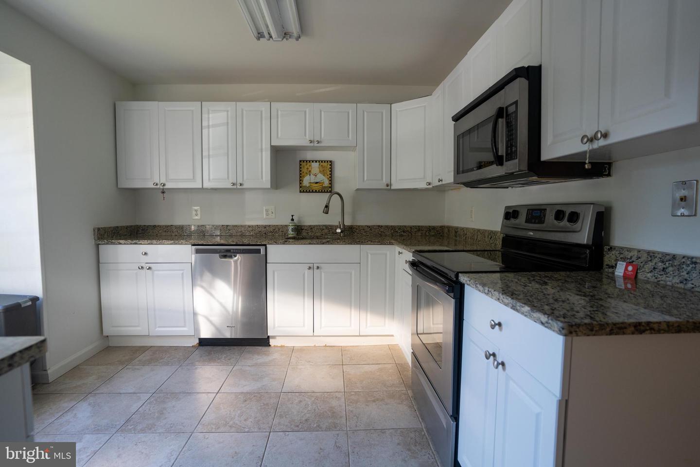 7446 Adams Park Ct