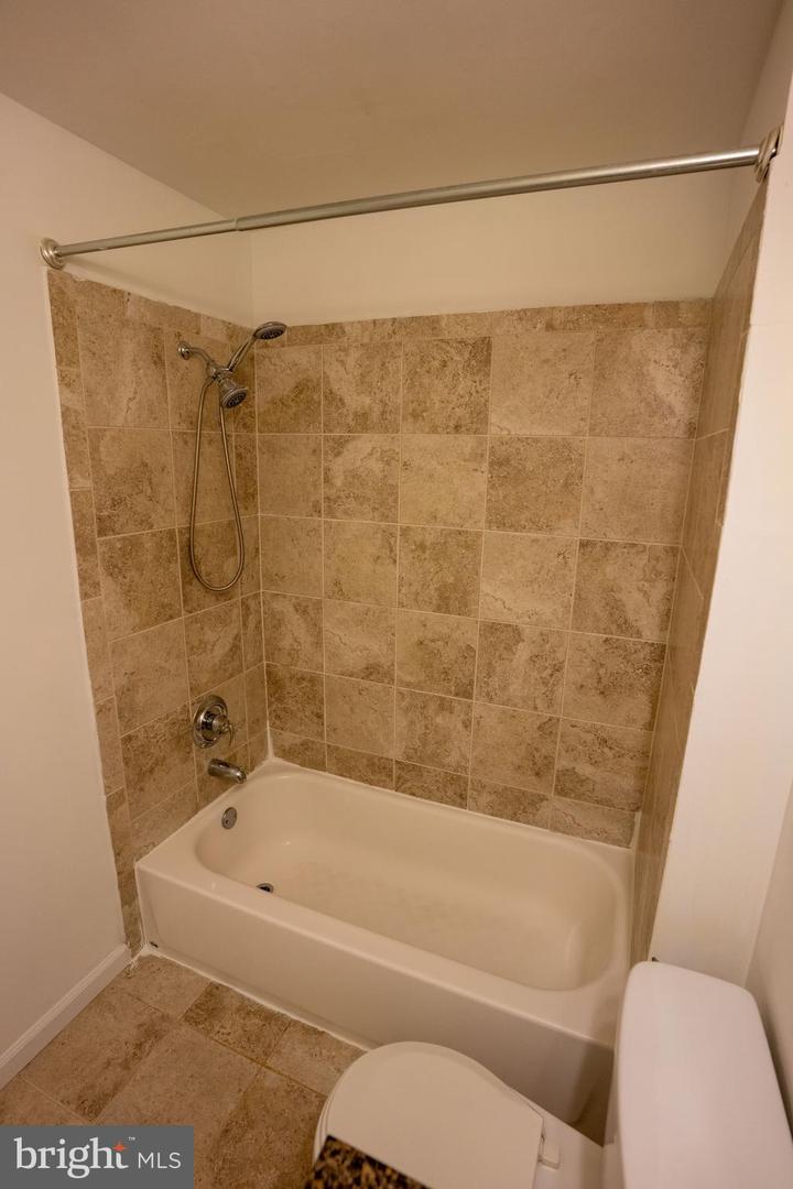 7446 Adams Park Ct