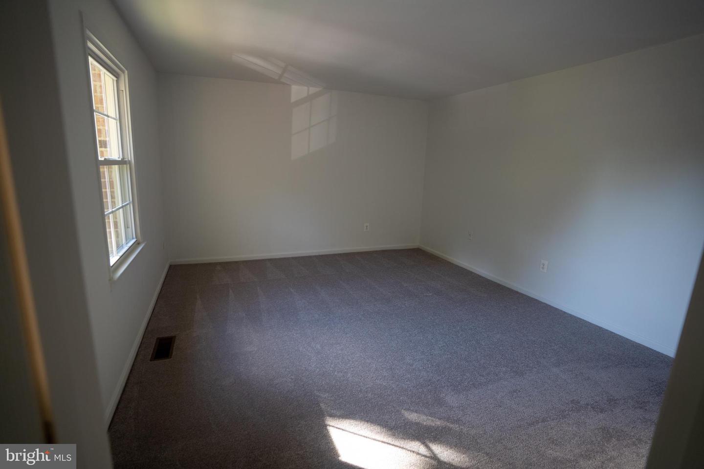 7446 Adams Park Ct
