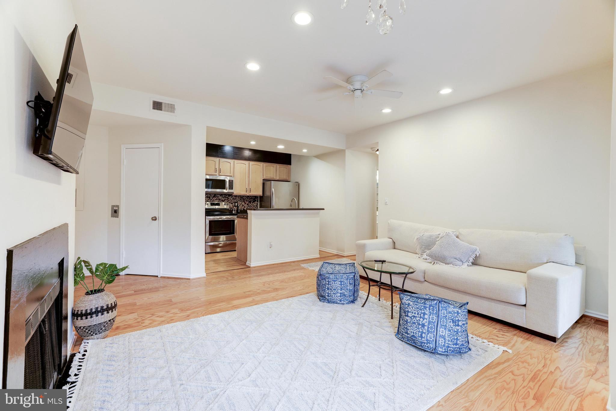 3908 Penderview Dr #626