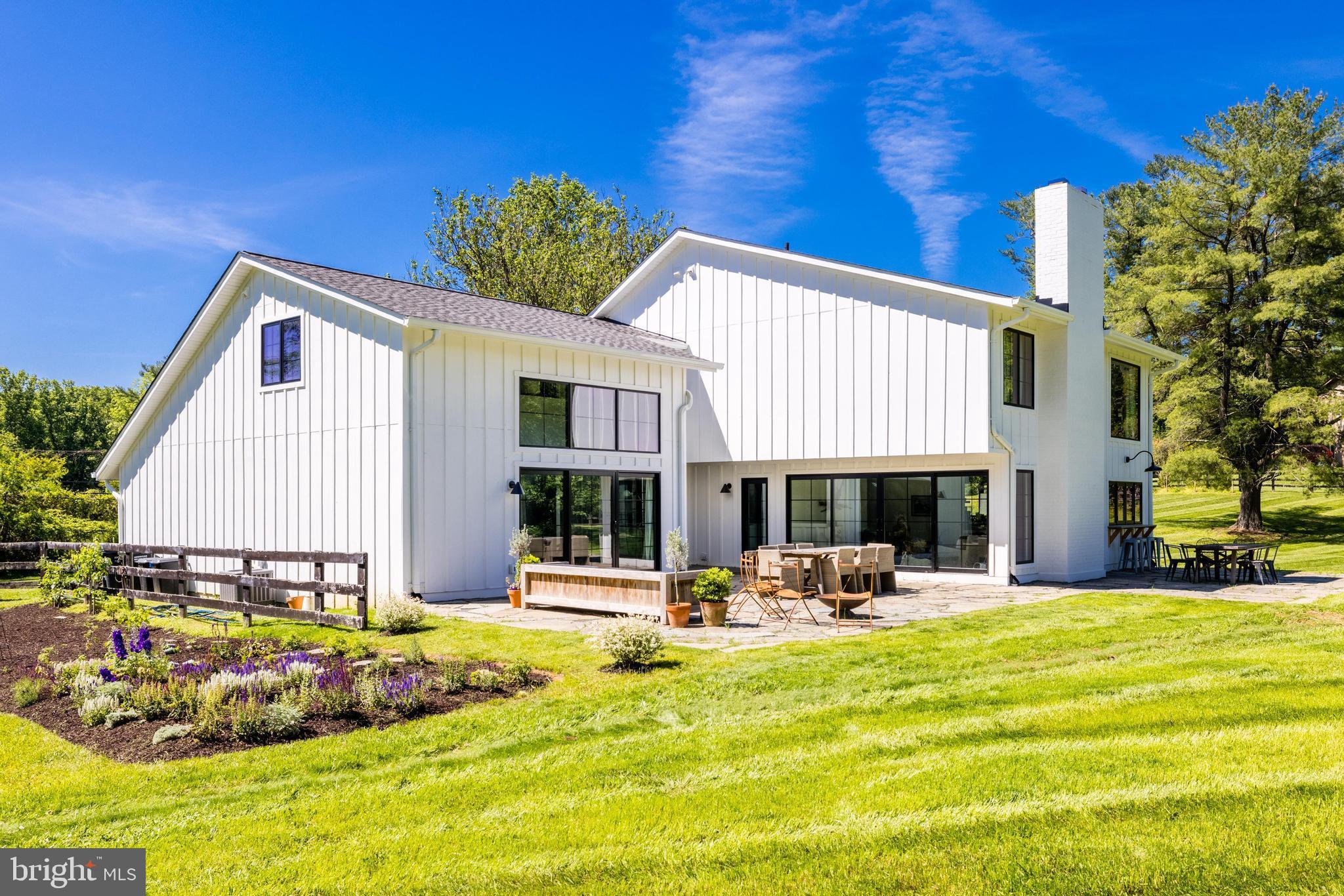 256 Bliss Ln