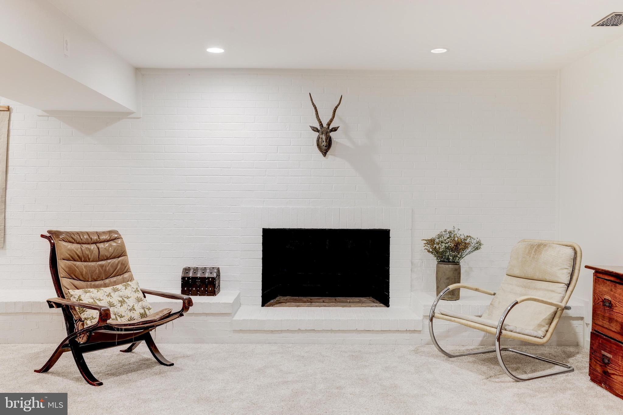 256 Bliss Ln